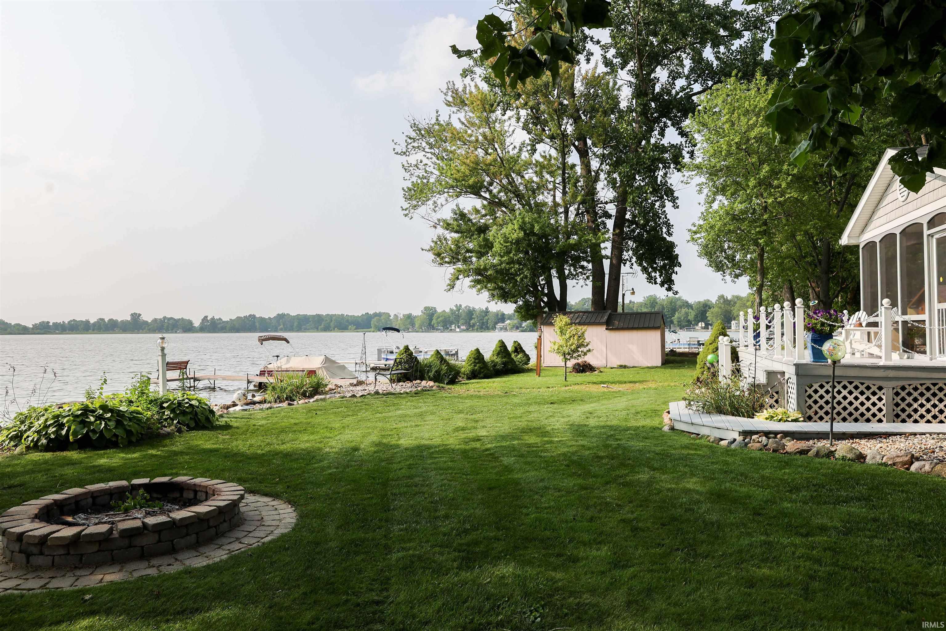 1372 Lakeshore