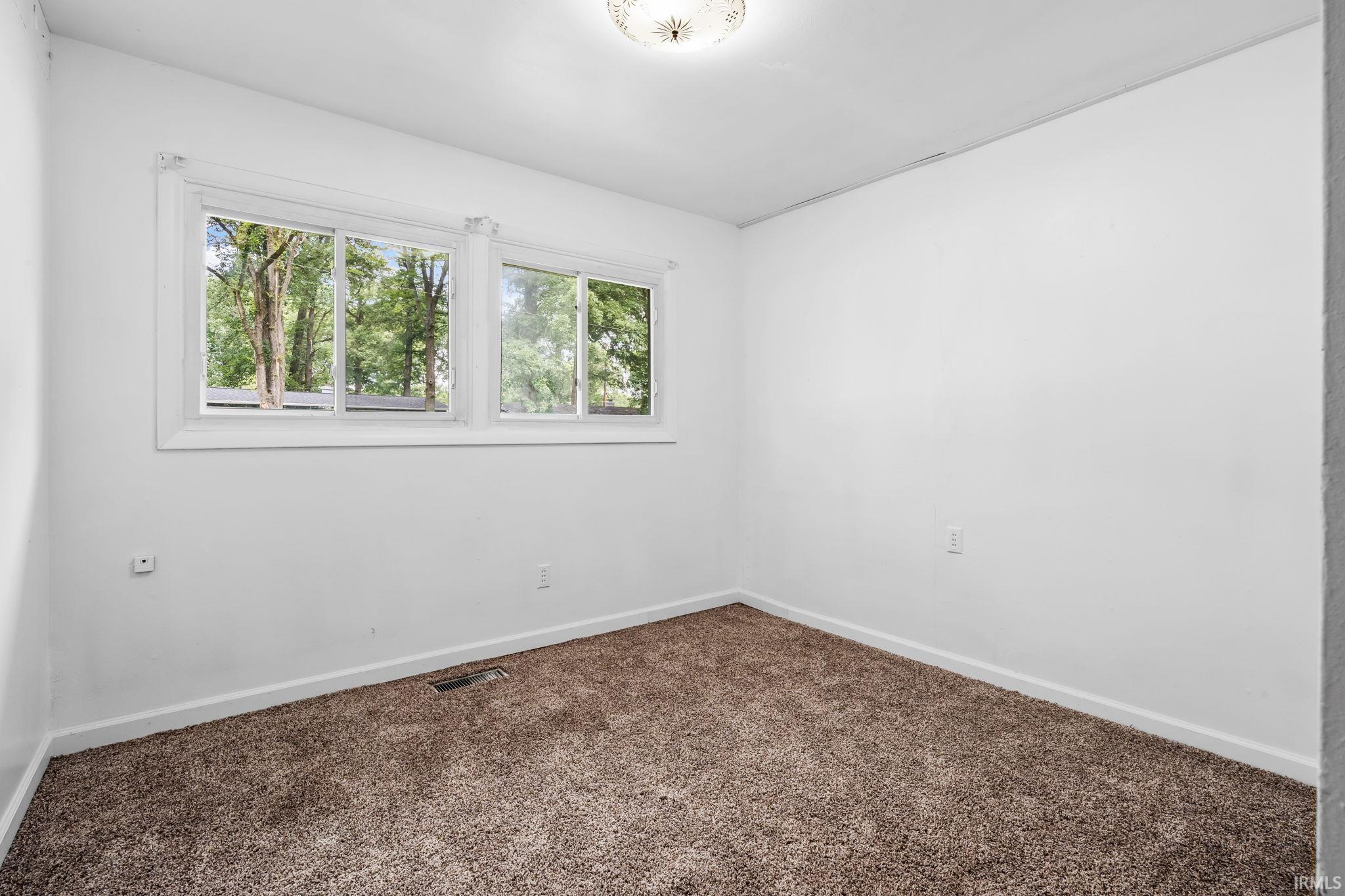 2430 Ormsby