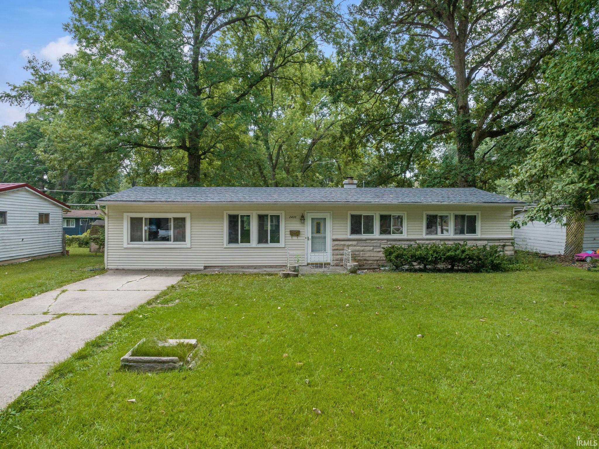 2430 Ormsby