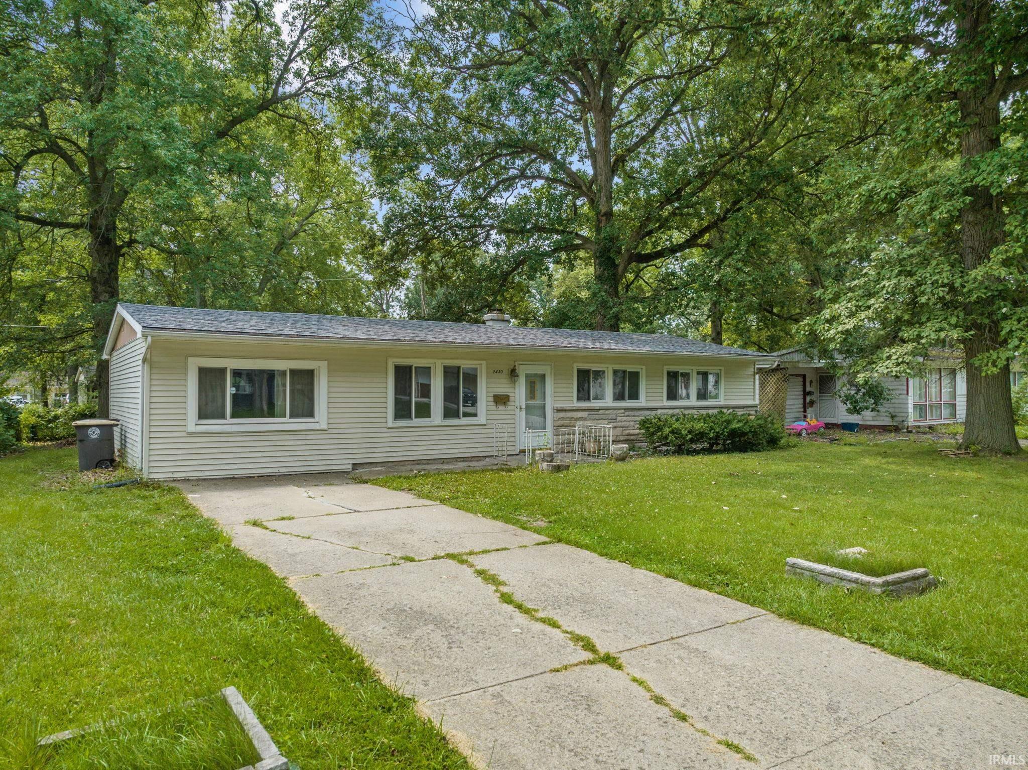 2430 Ormsby