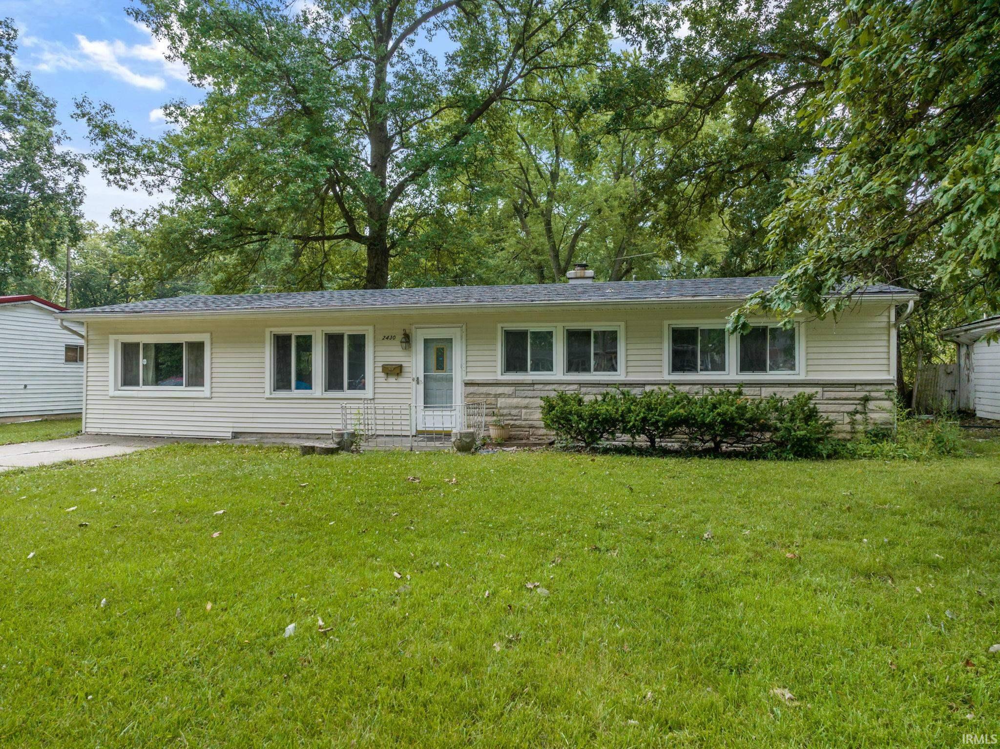 2430 Ormsby