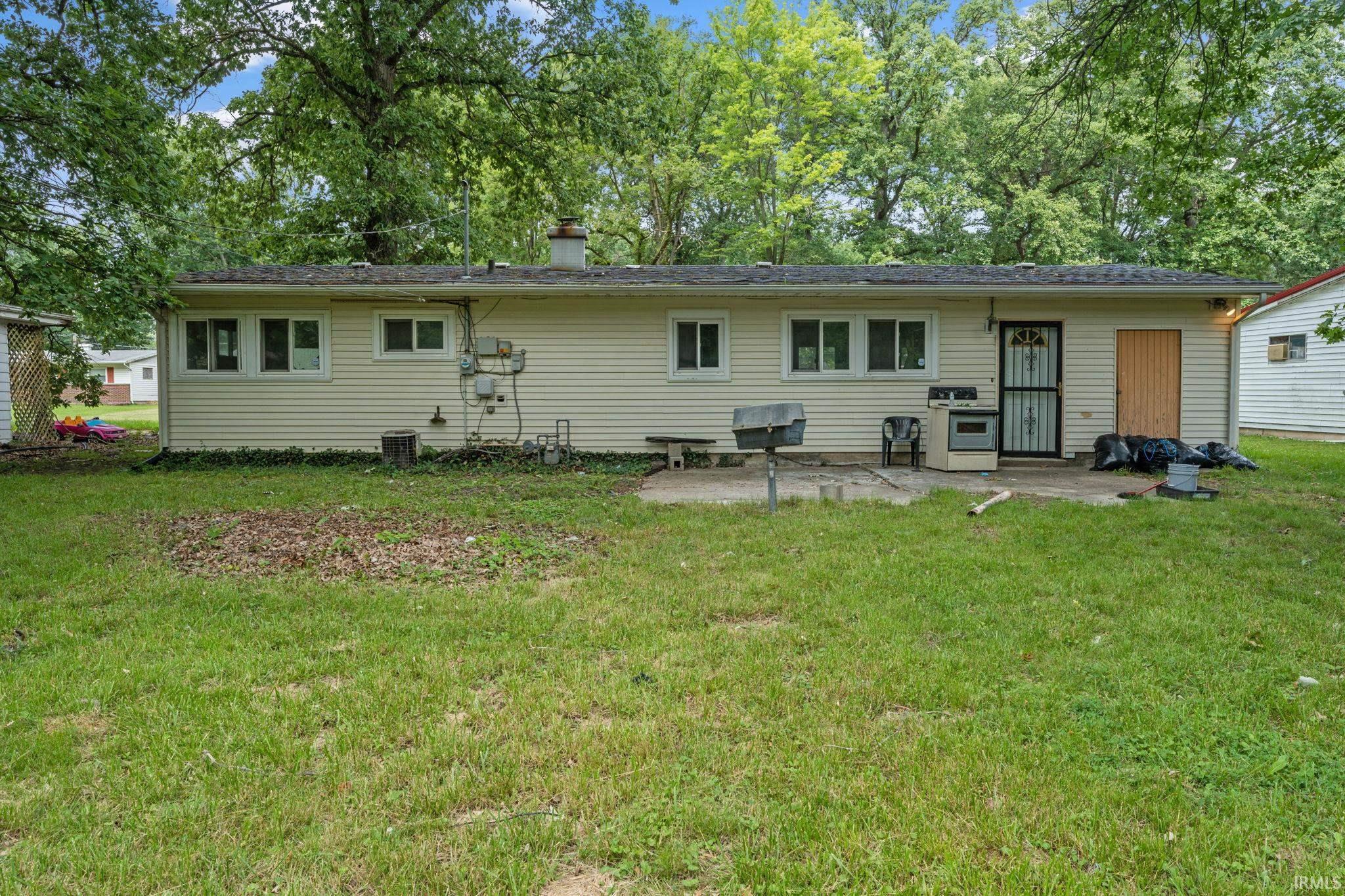 2430 Ormsby