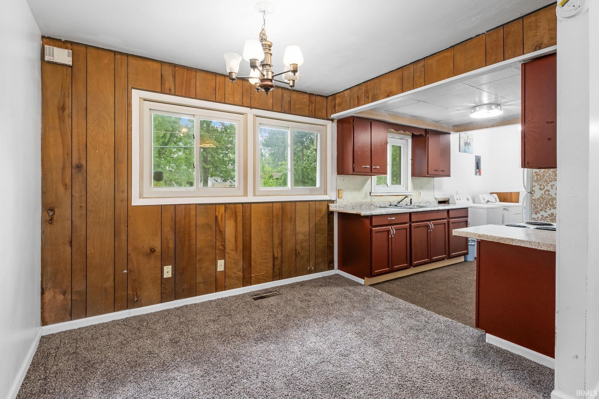 2430 Ormsby