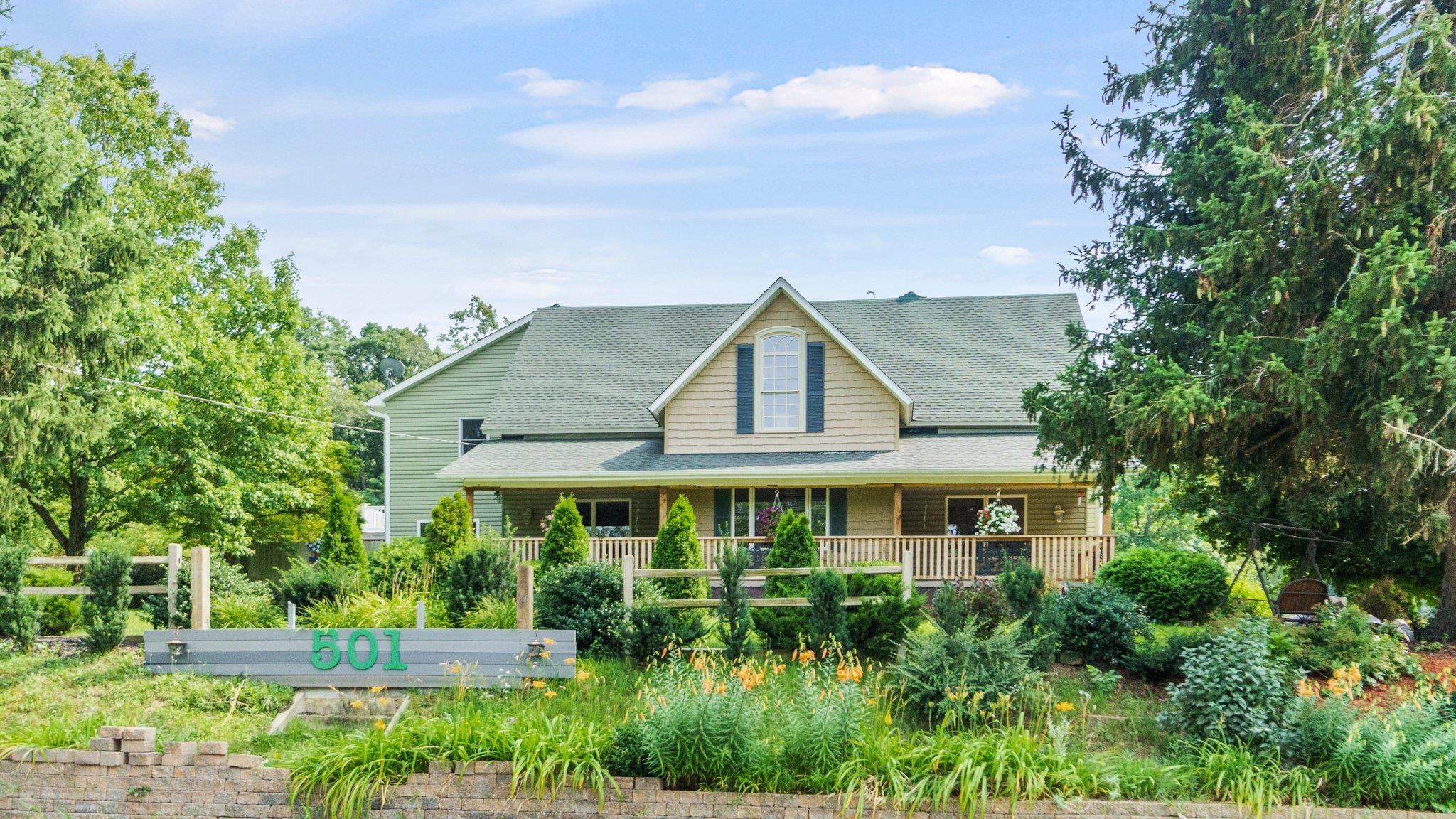 501 Fox Lake