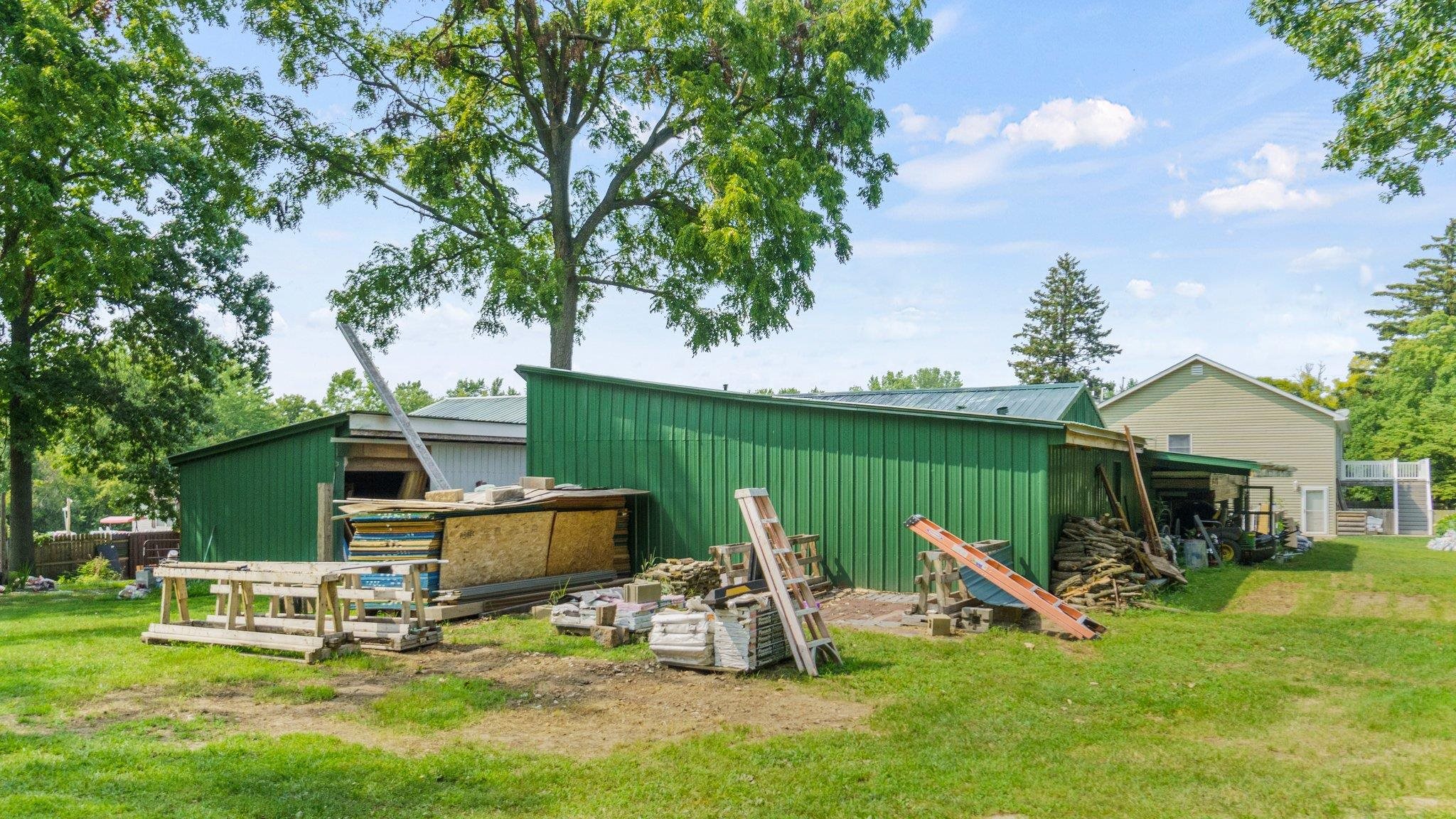 501 Fox Lake