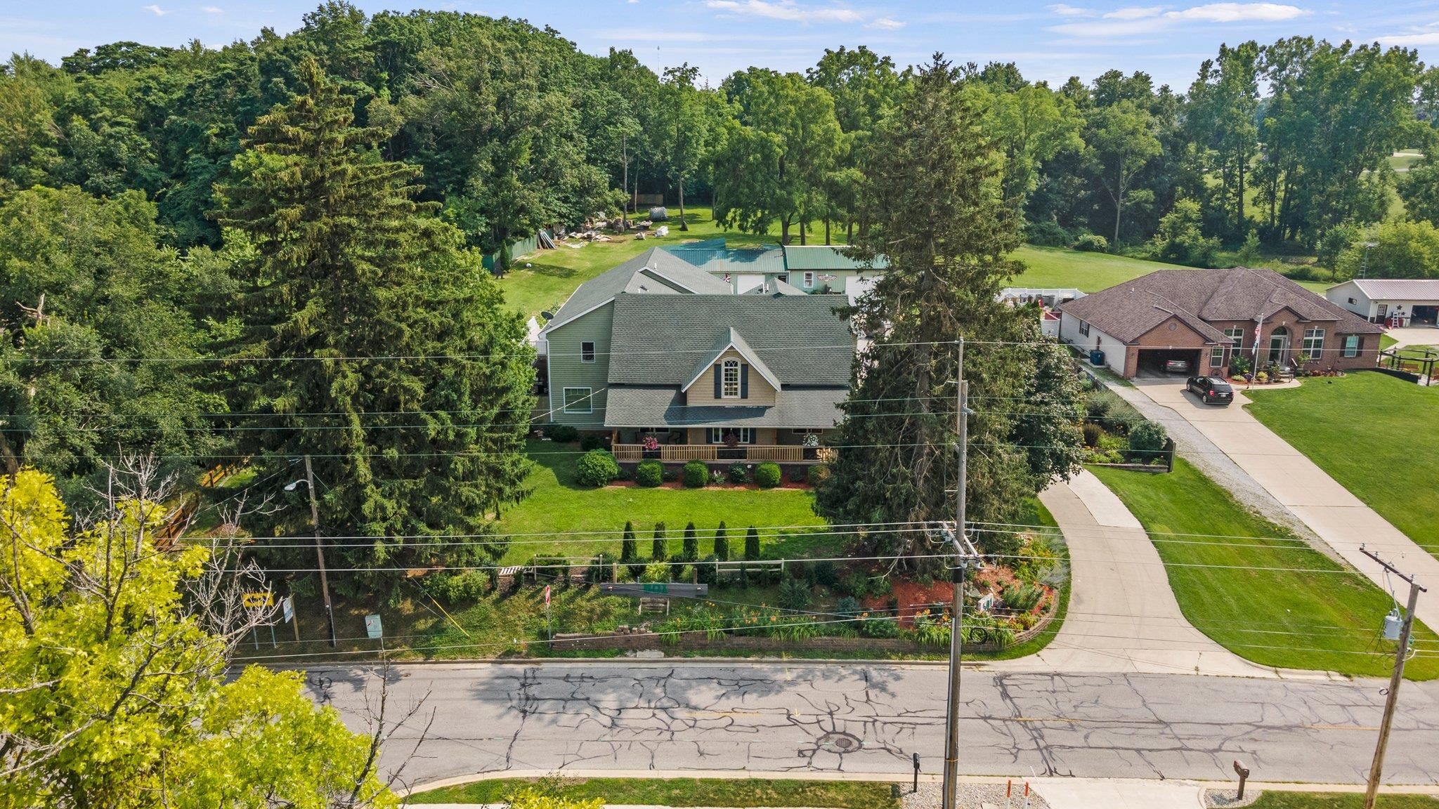 501 Fox Lake