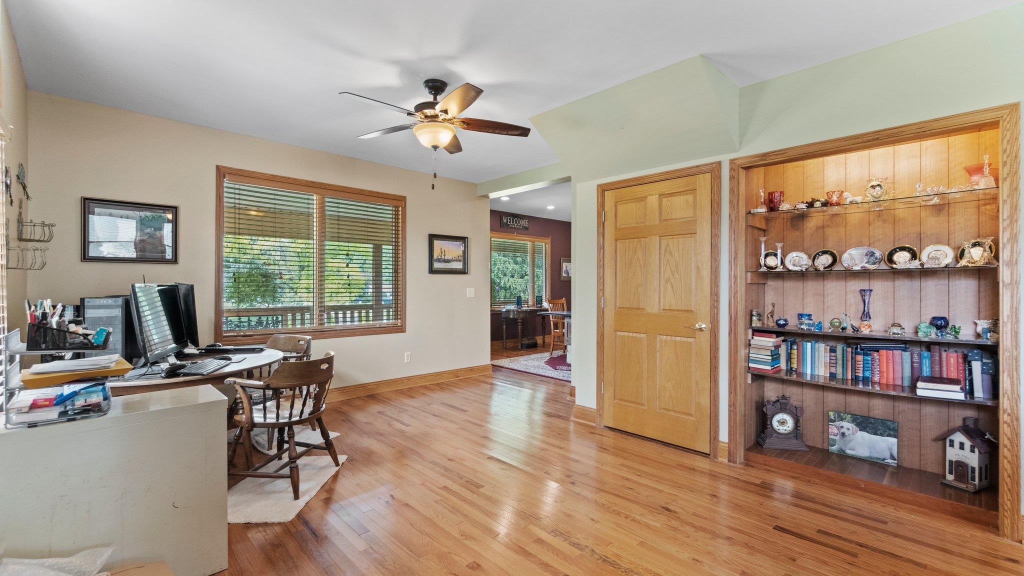 501 Fox Lake