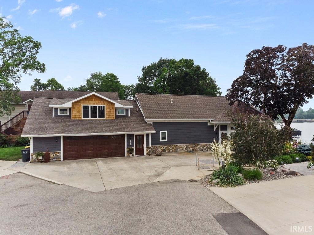 301 Kerr Island North