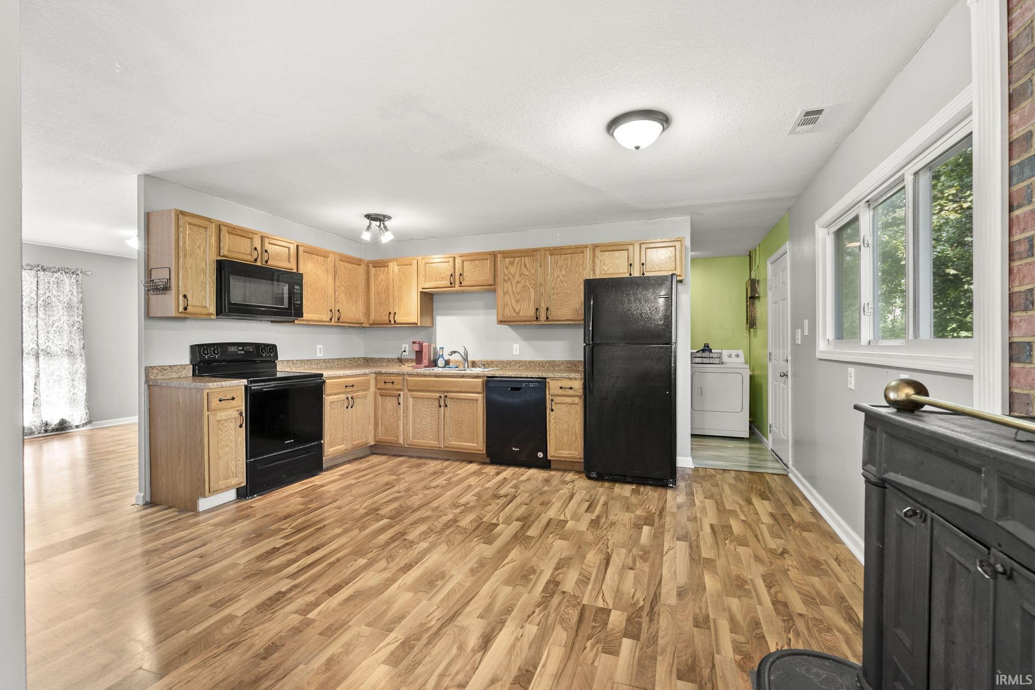 925 Tulip Tree