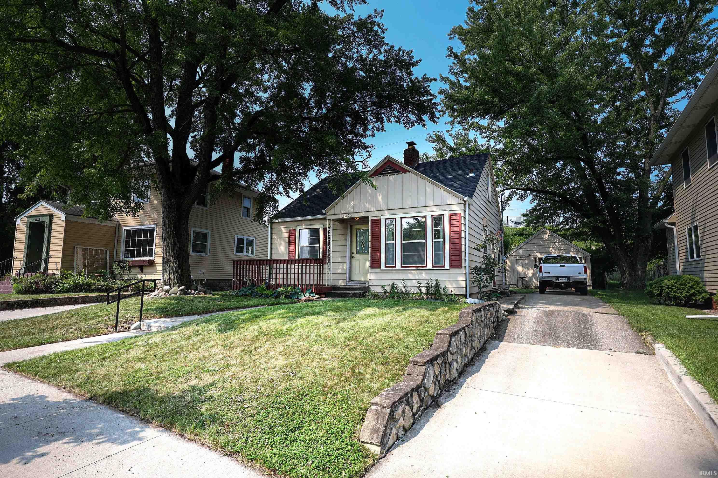 2235 Westbrook