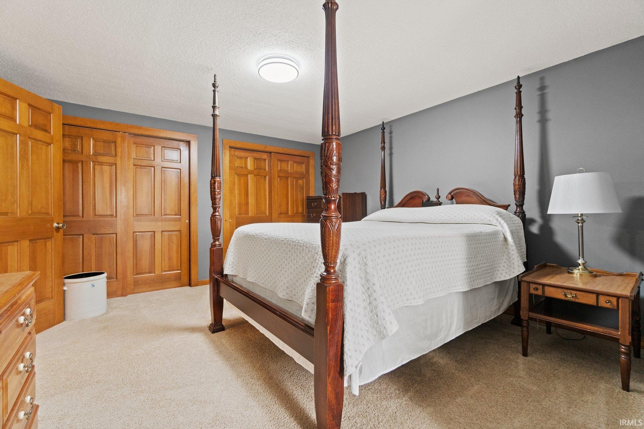 1367 Sunriver