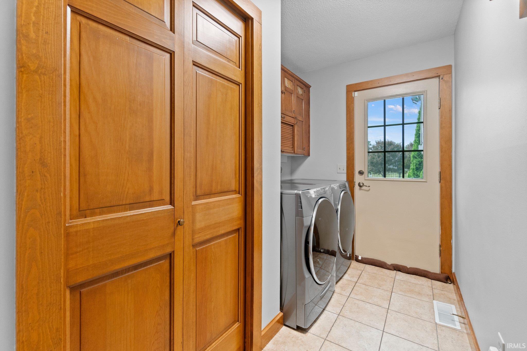 1367 Sunriver