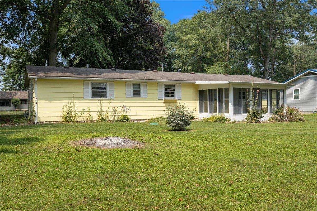 3682 Maple