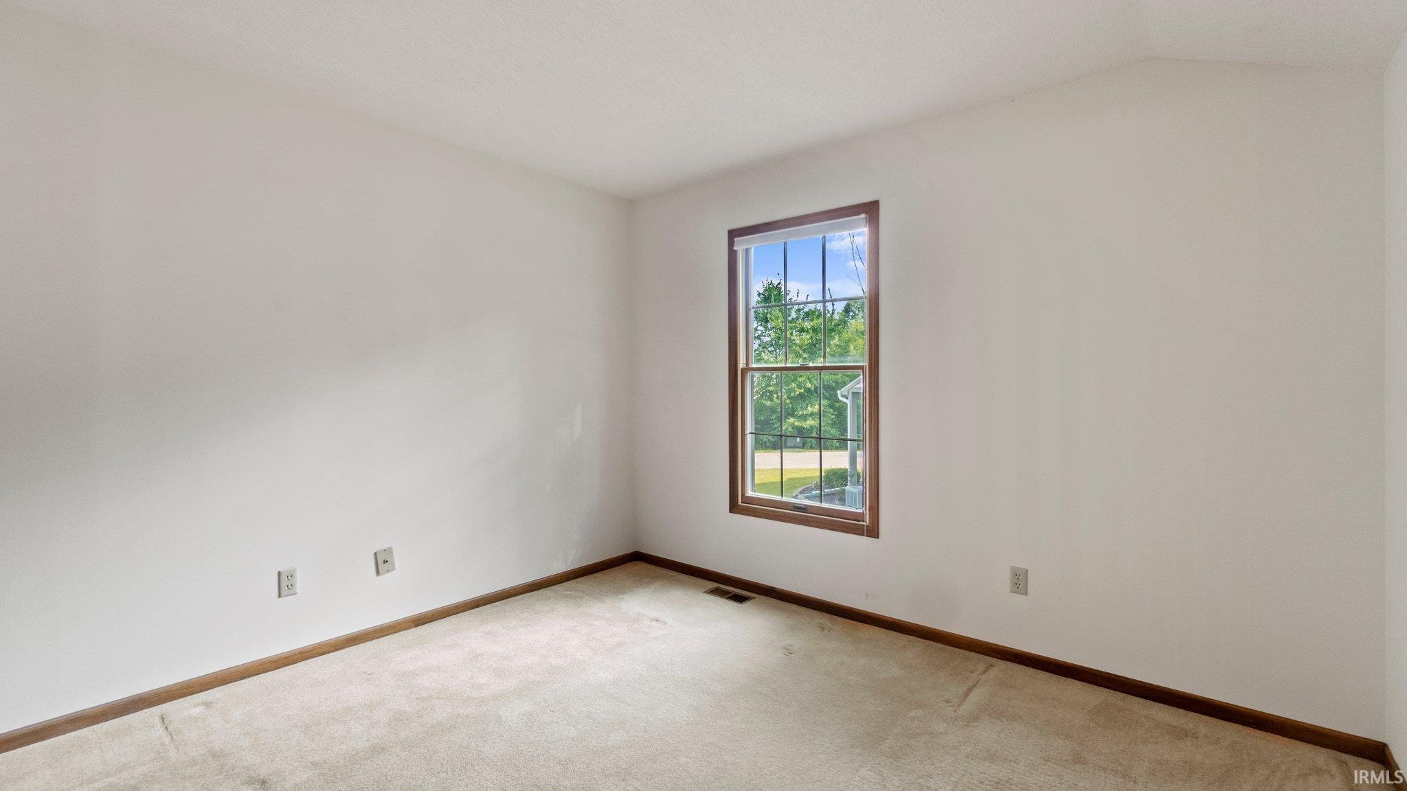 5008 Pinebrook