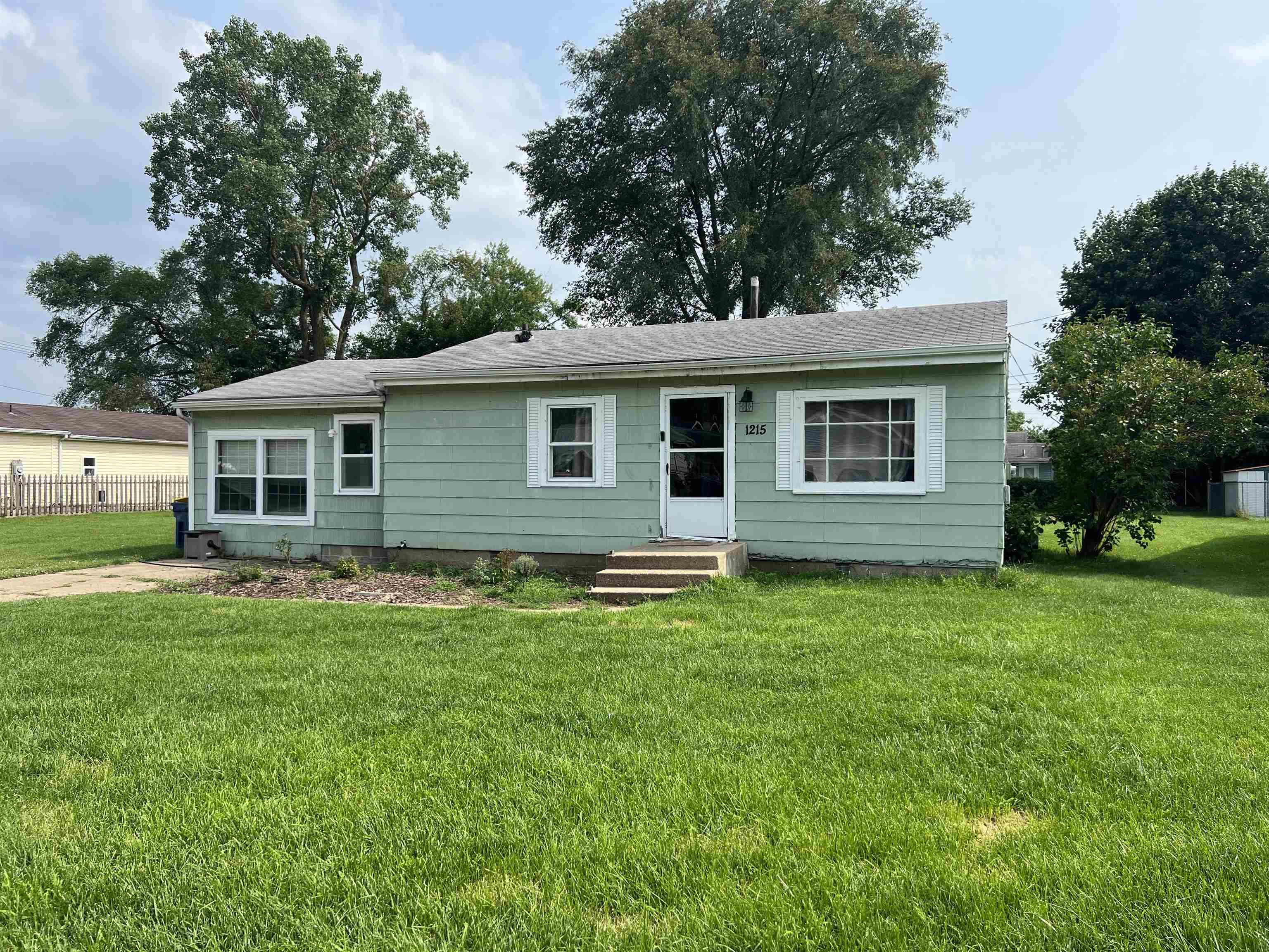 1215 Borley