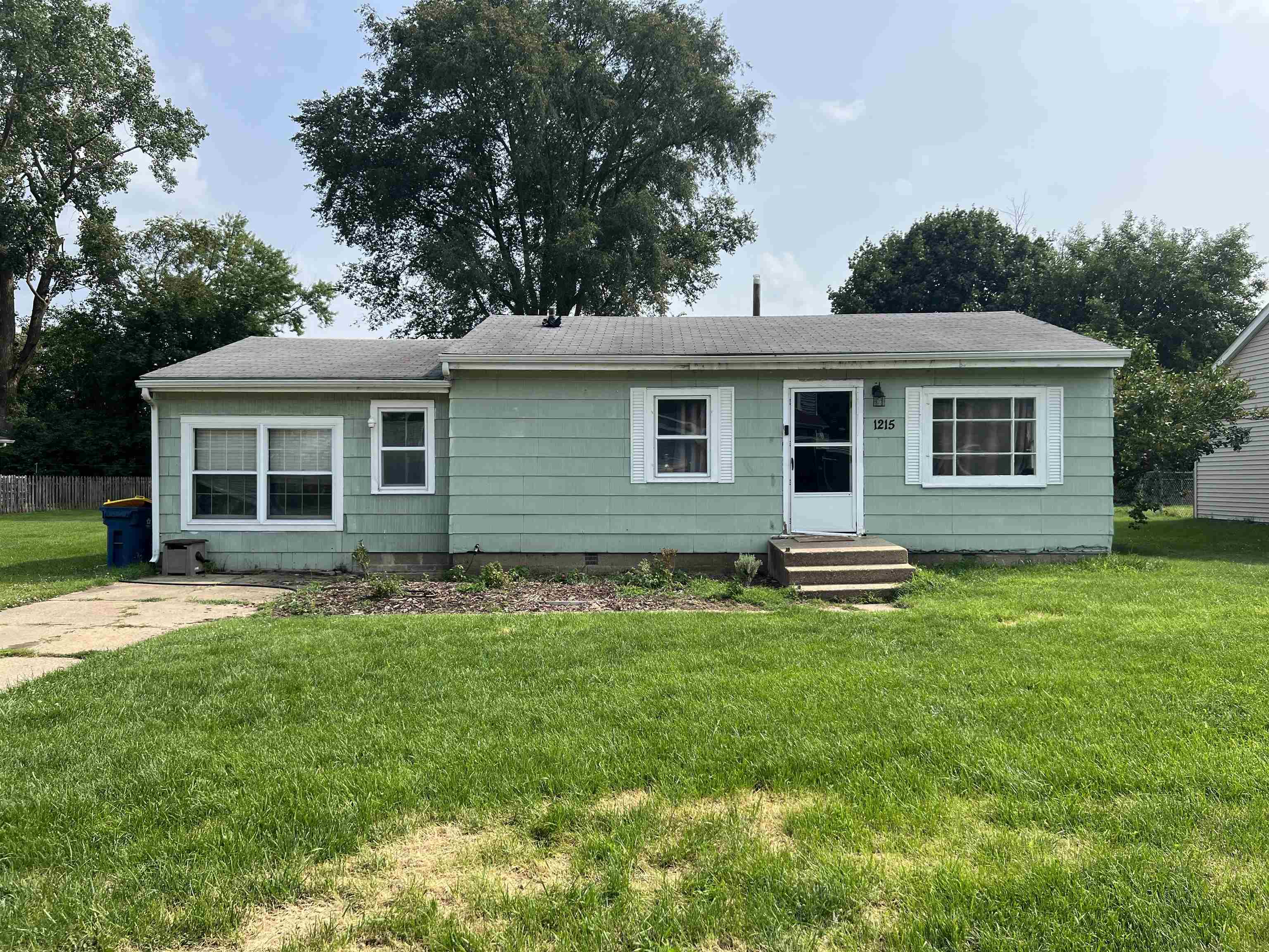 1215 Borley