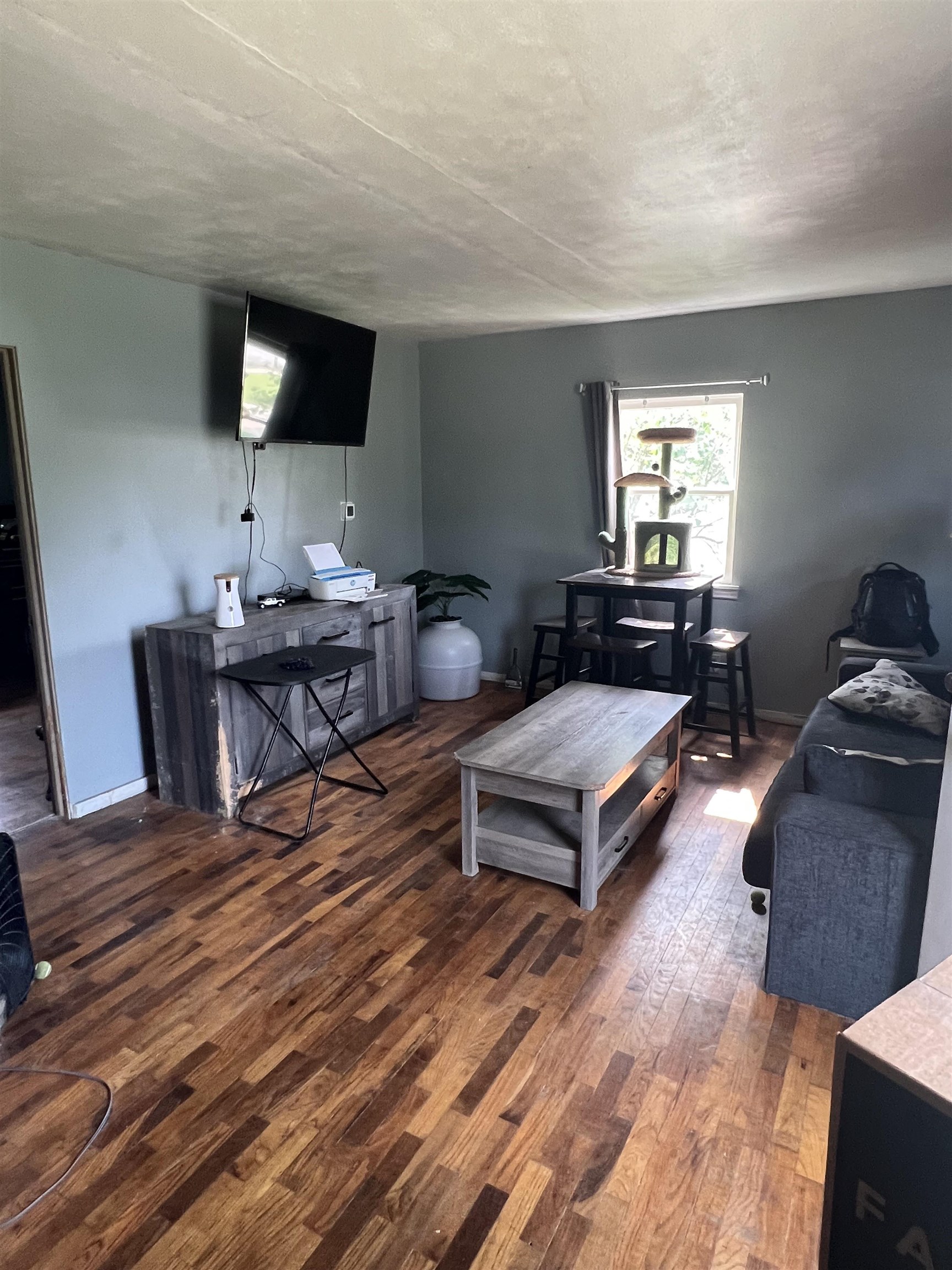 1215 Borley