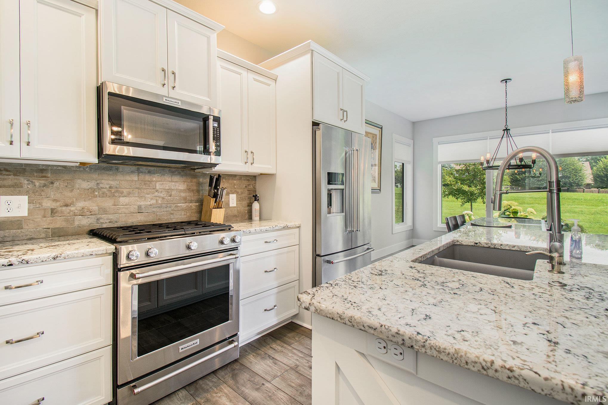 3606 Bayridge