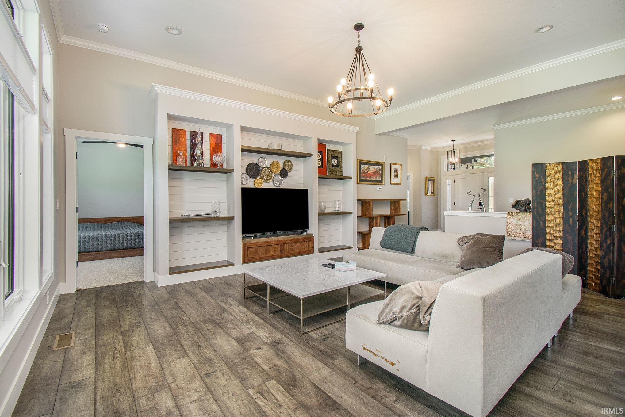 3606 Bayridge