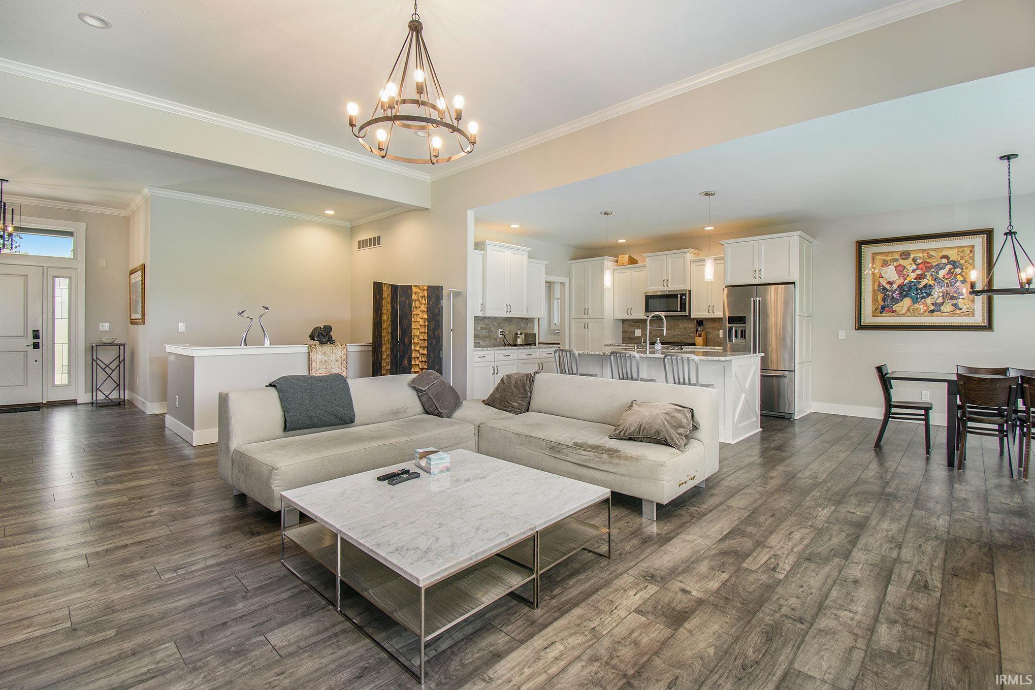 3606 Bayridge