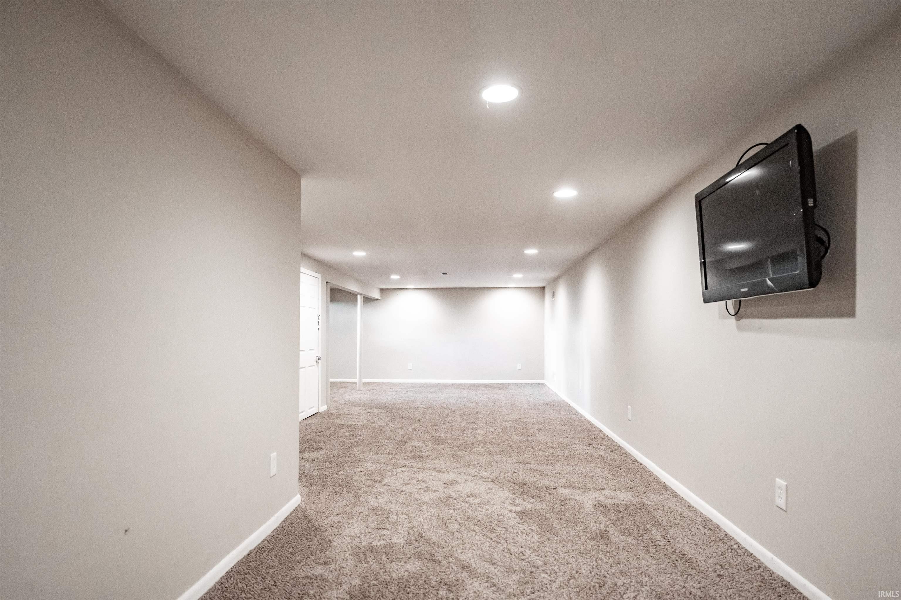 5606 Riviera