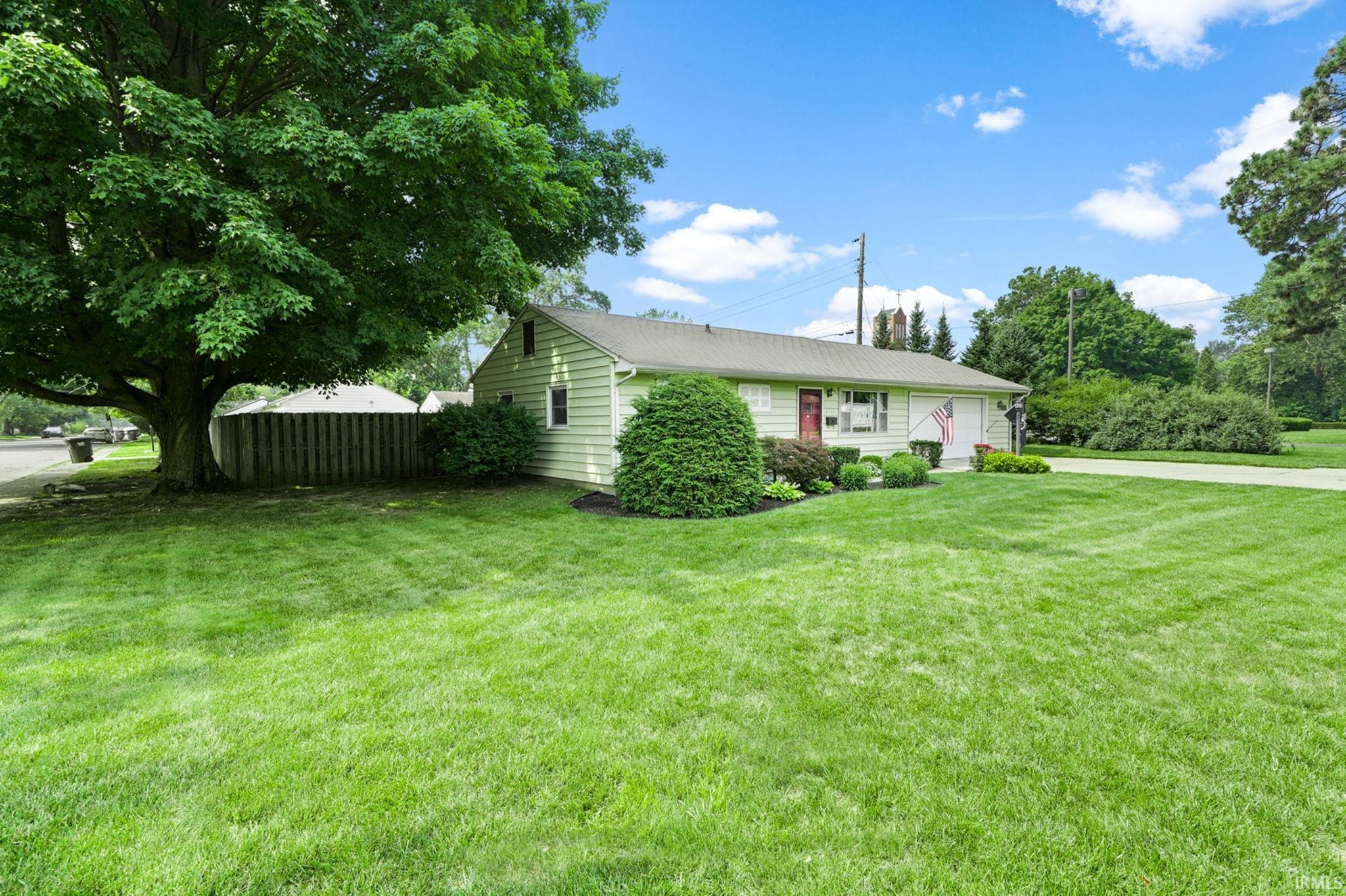2737 Jackson