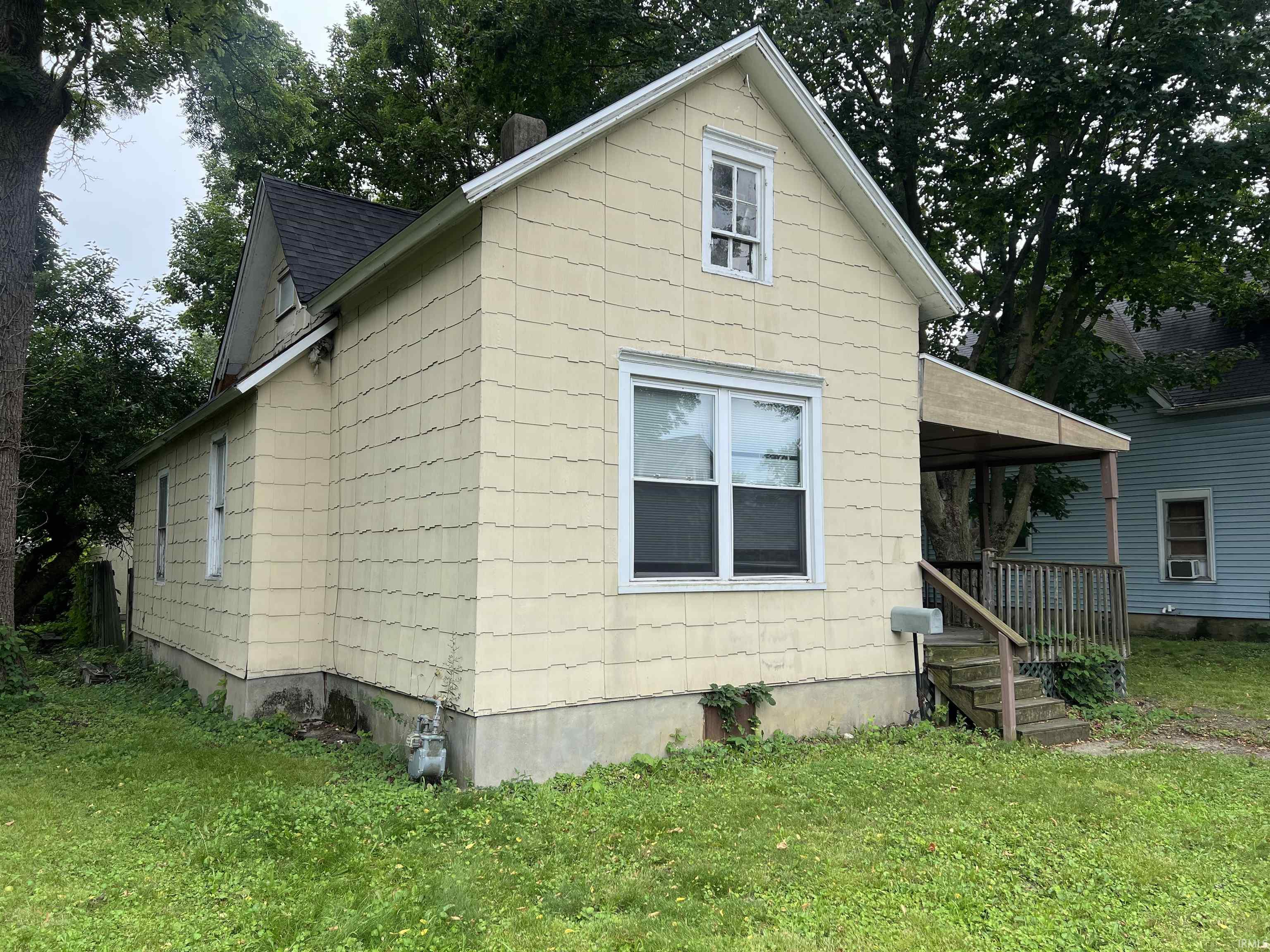 1719 Howell