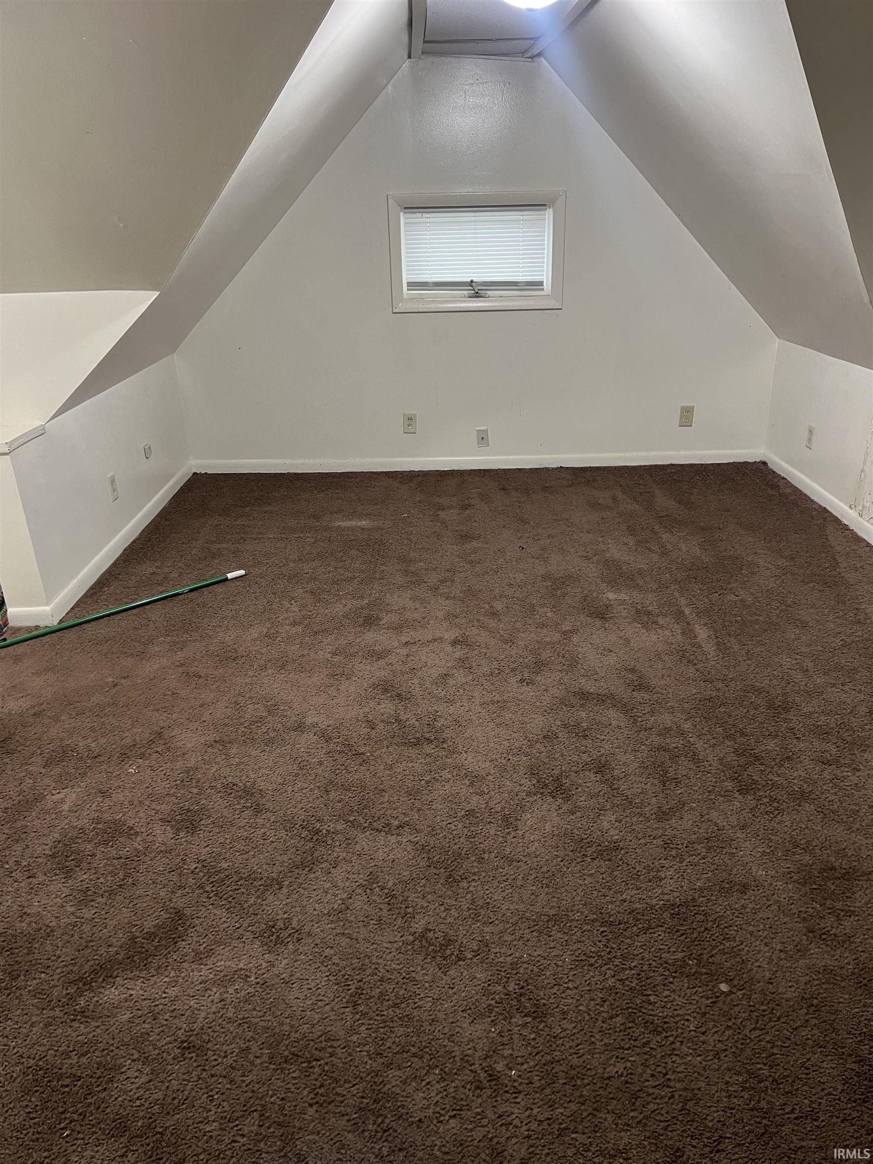 1719 Howell