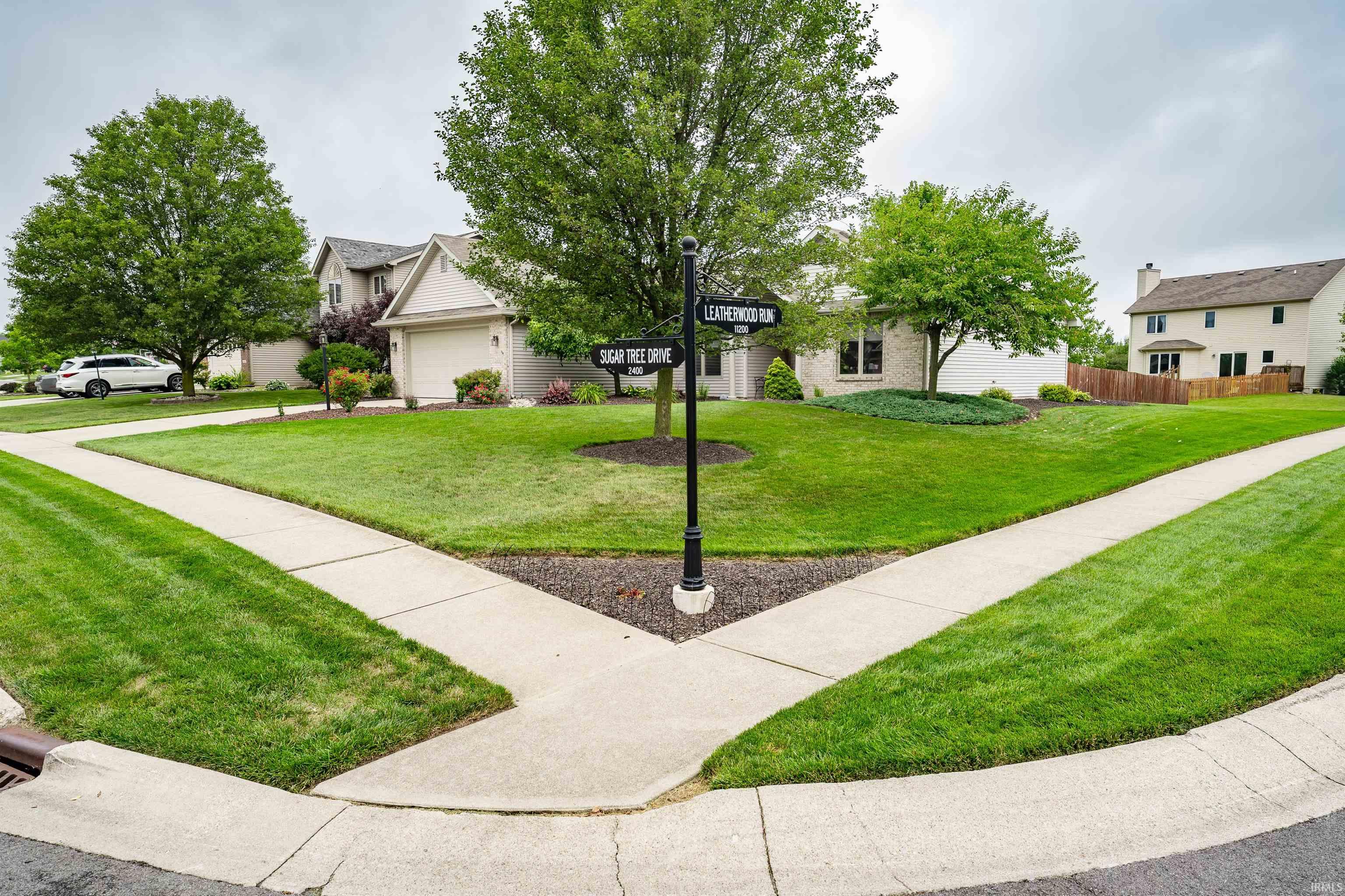 2410 Sugar Tree
