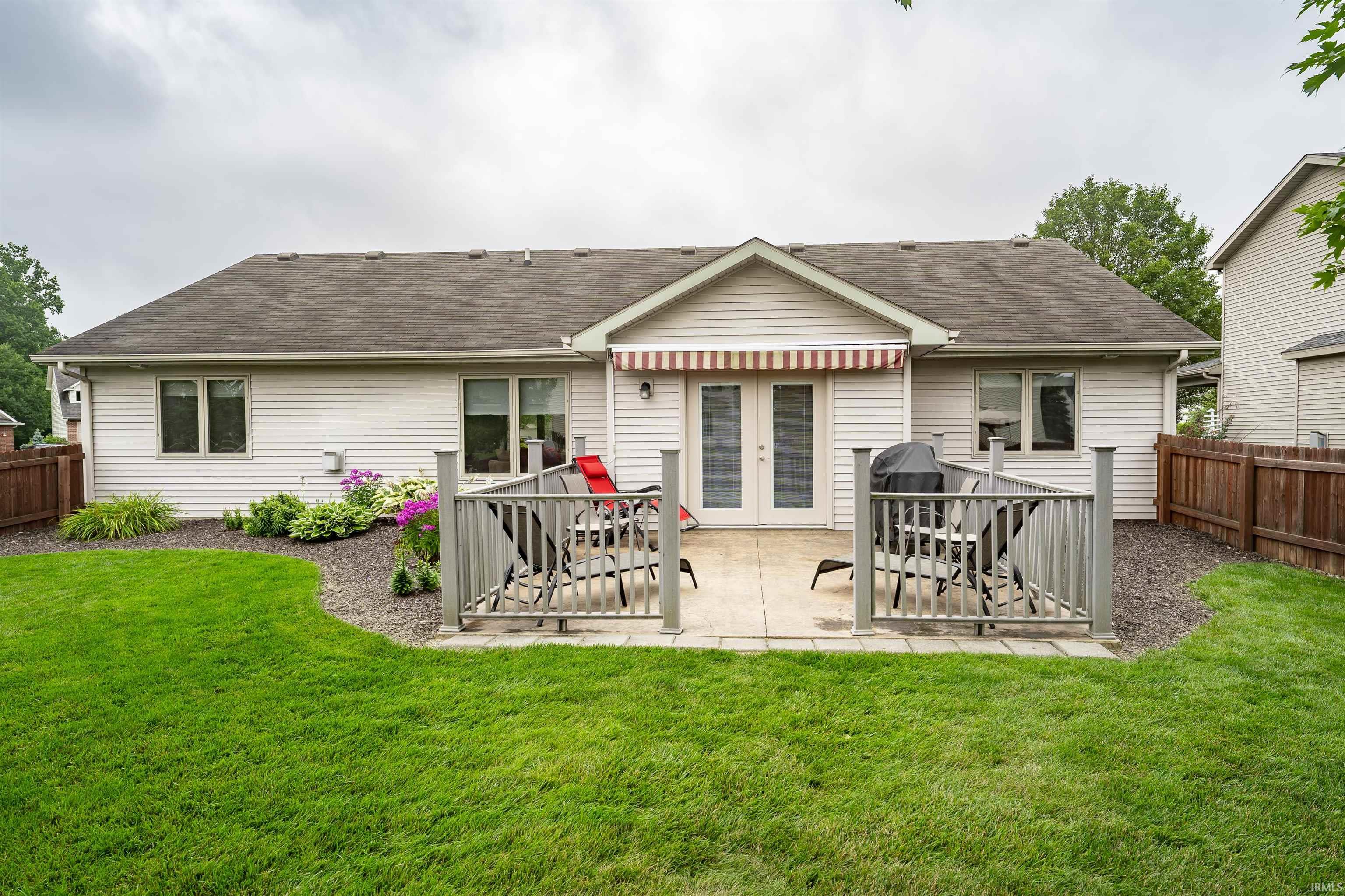 2410 Sugar Tree