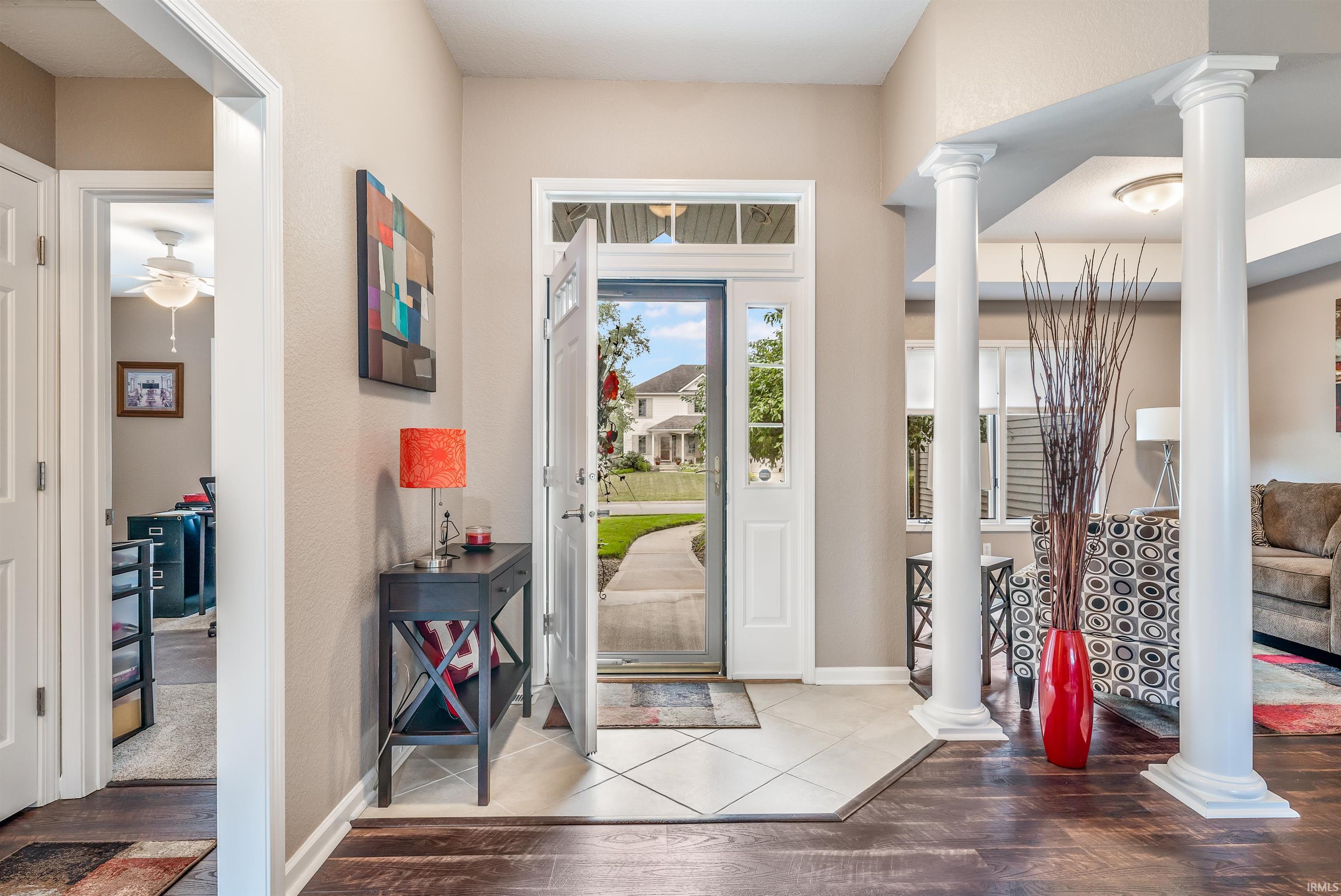 2410 Sugar Tree