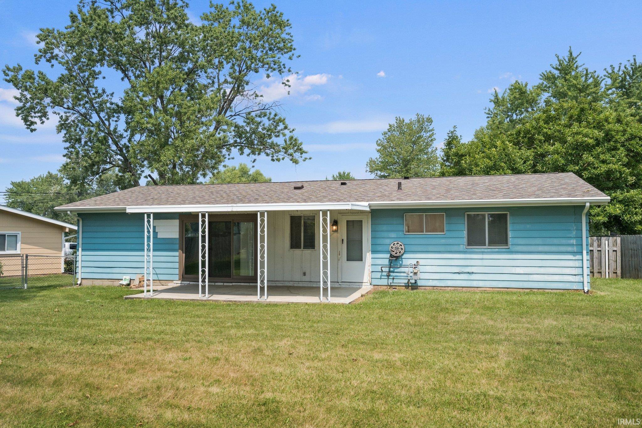 1039 Hollyhill