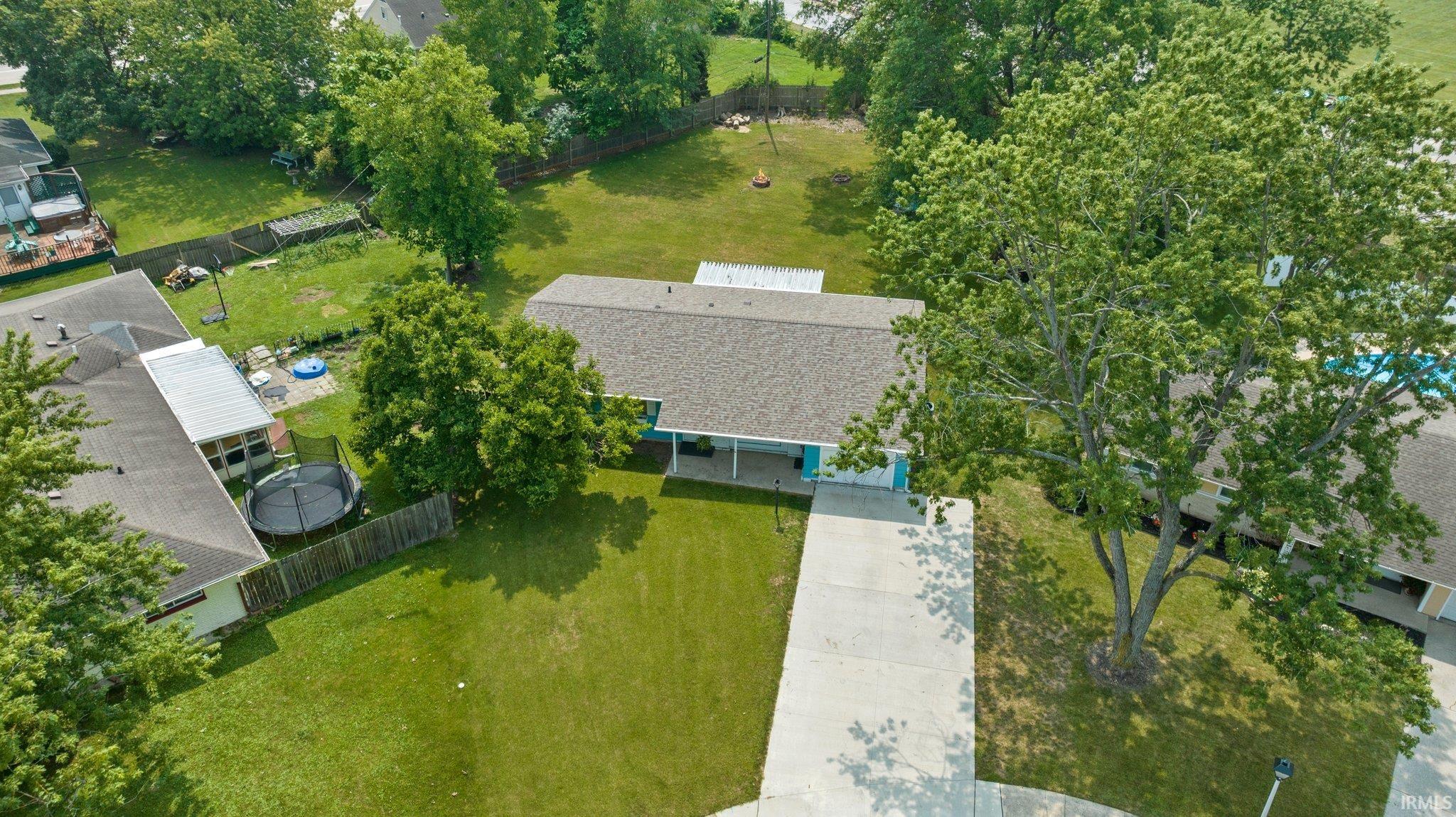 1039 Hollyhill