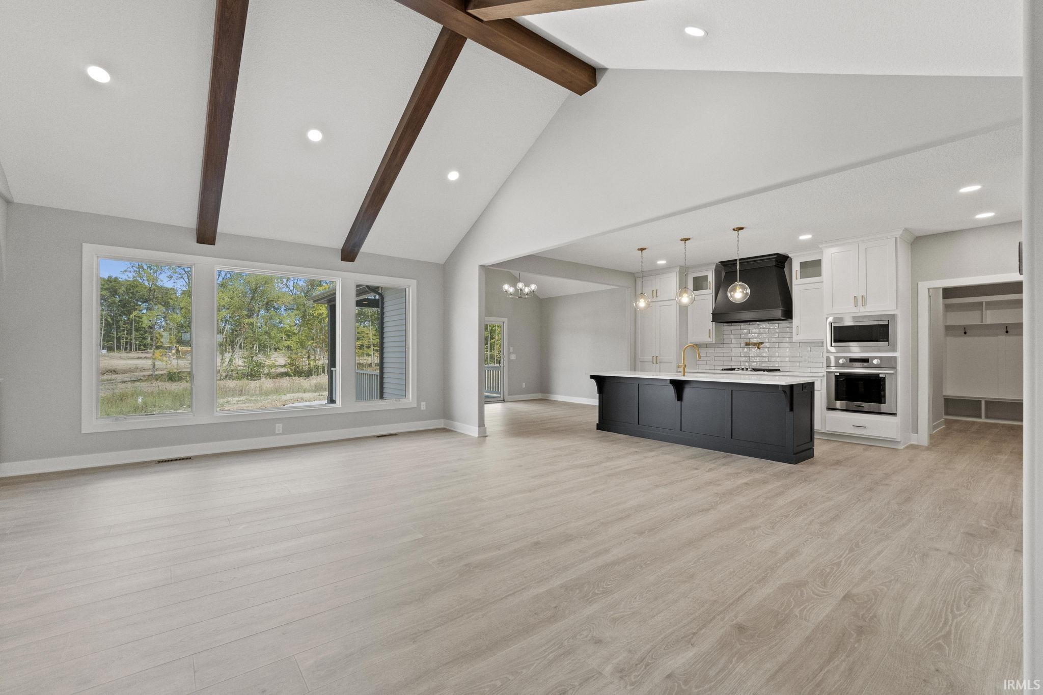 6049 Arvada