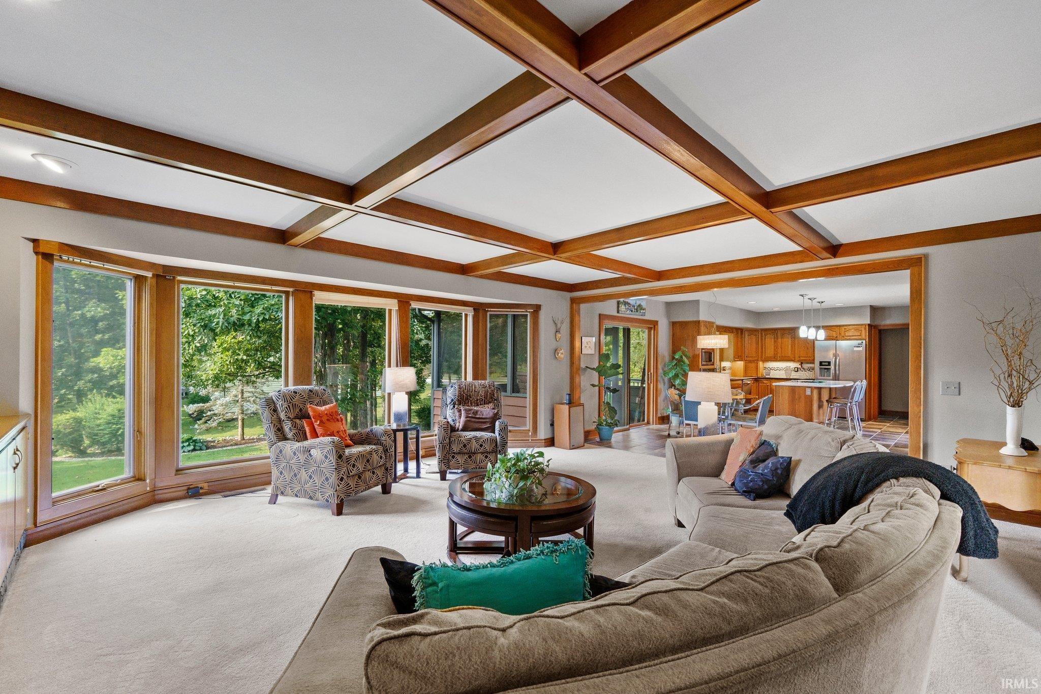 6530 Glen Lake