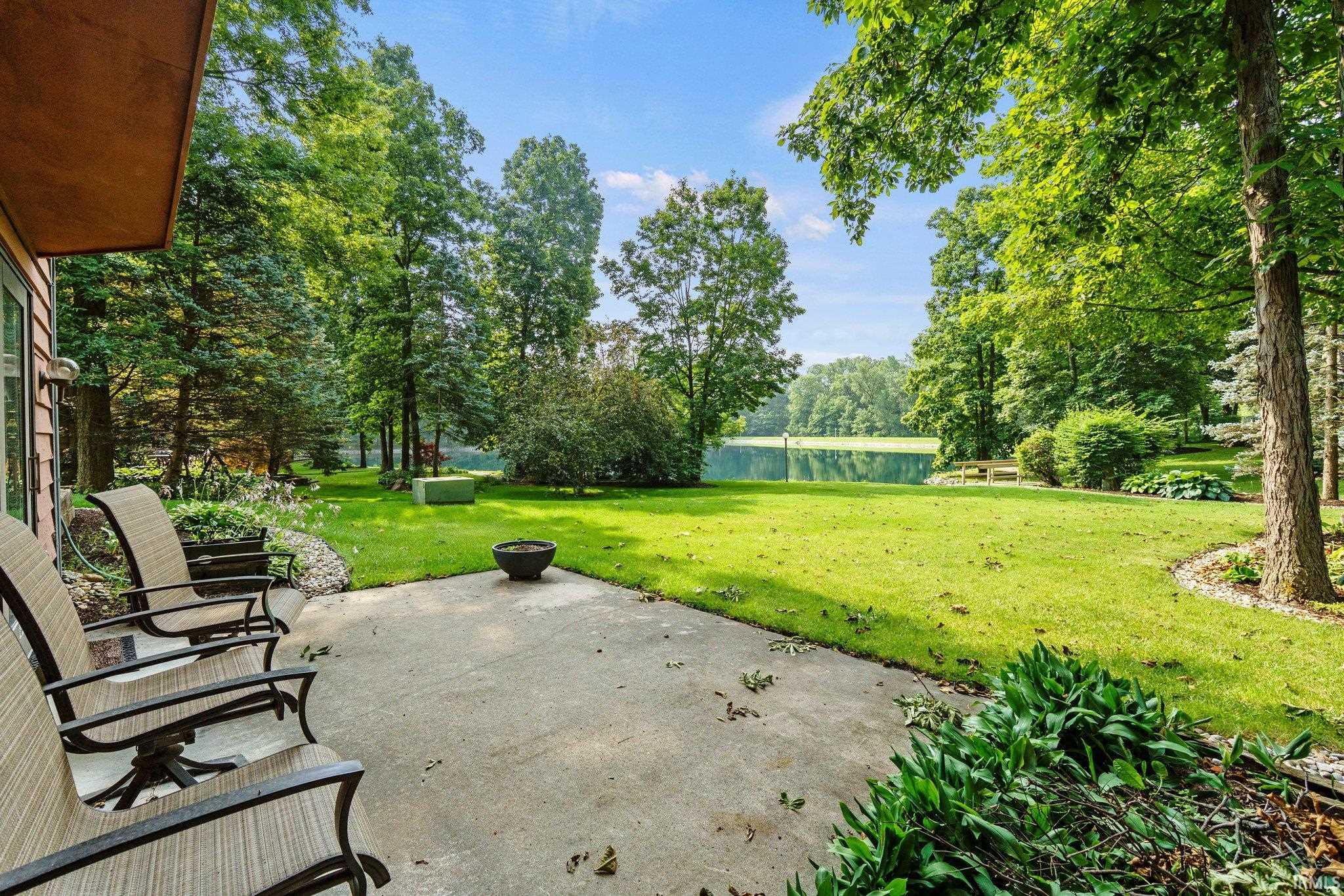 6530 Glen Lake