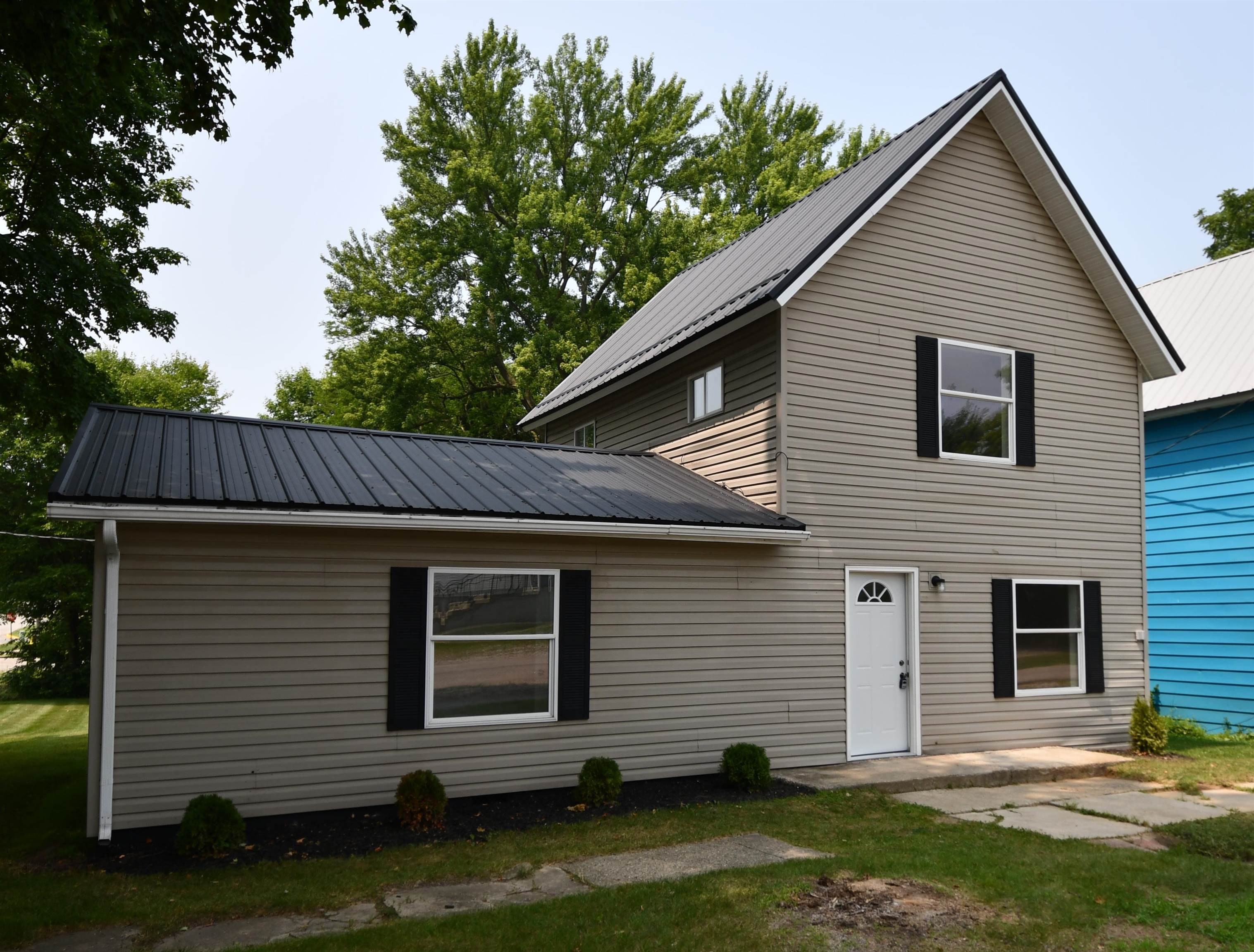 301 Sycamore