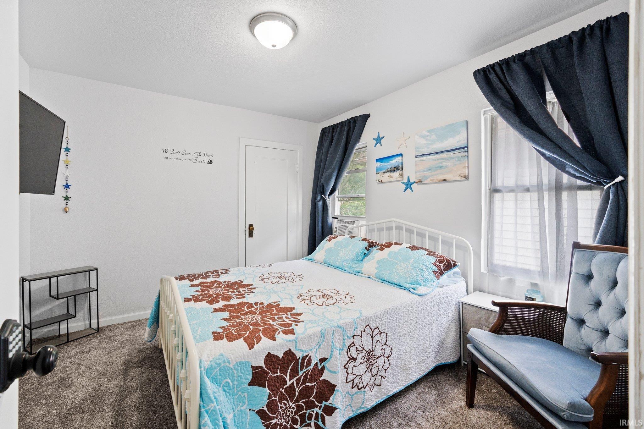 2922 Central