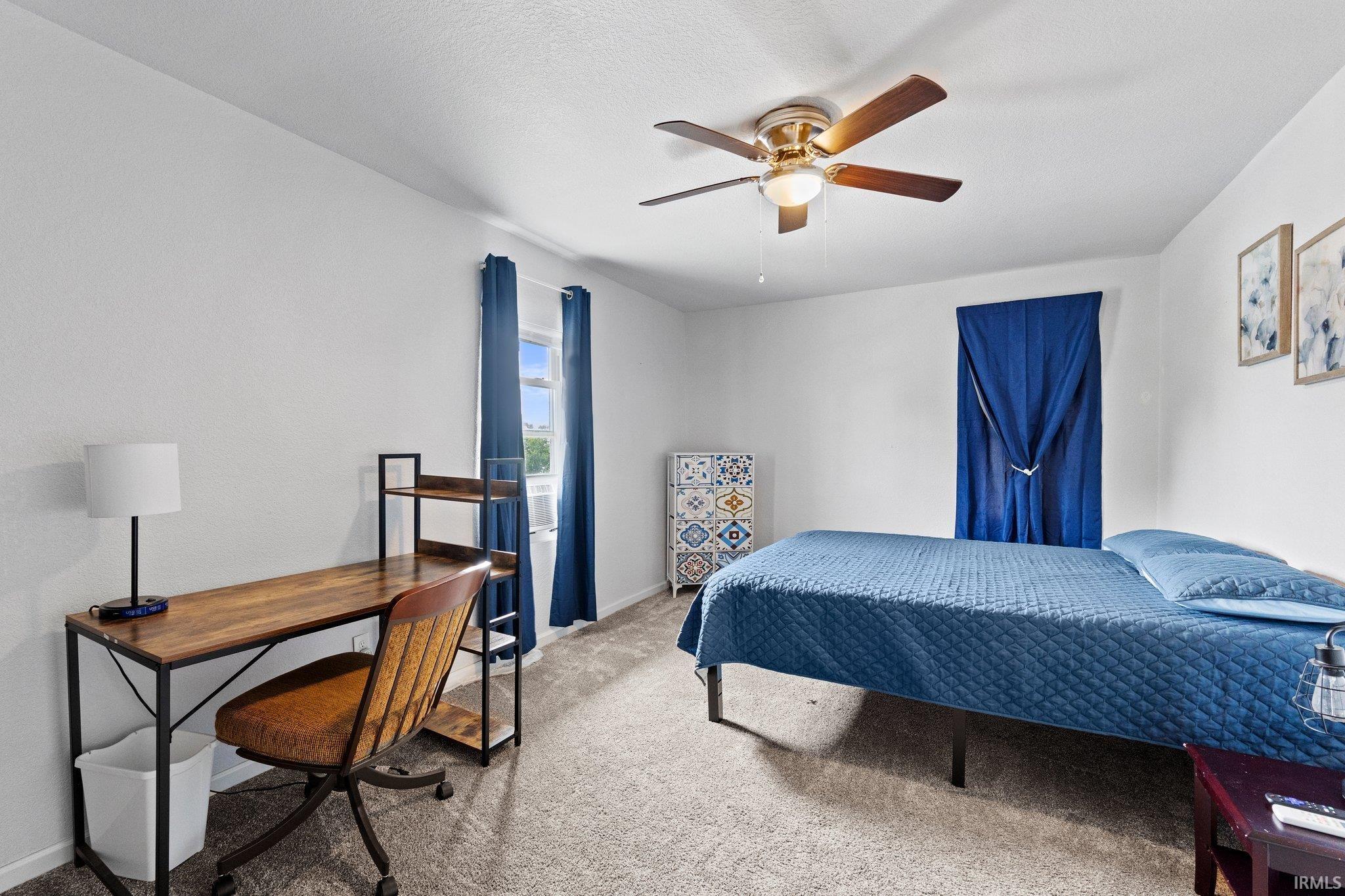 2922 Central