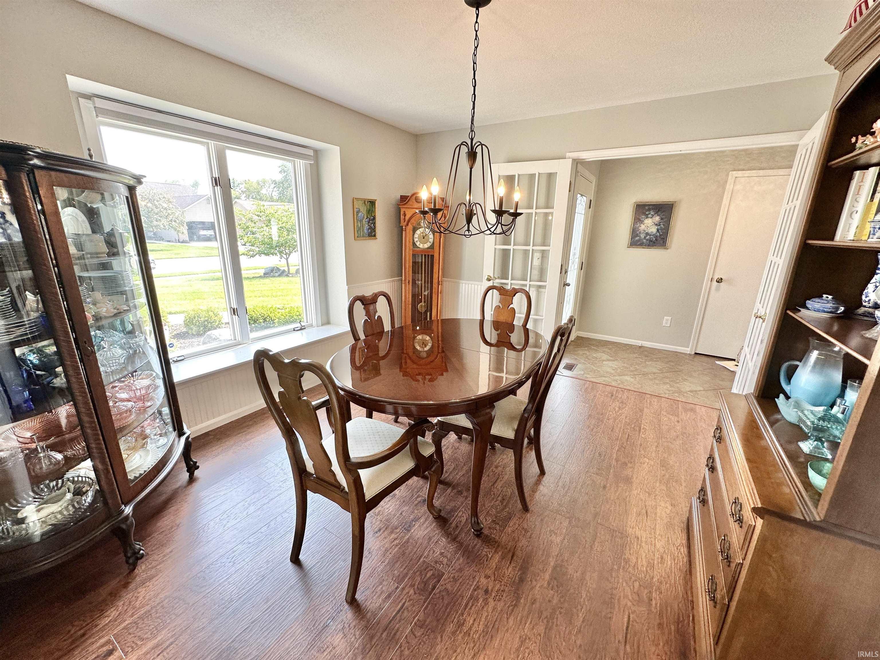 624 Woodland Springs