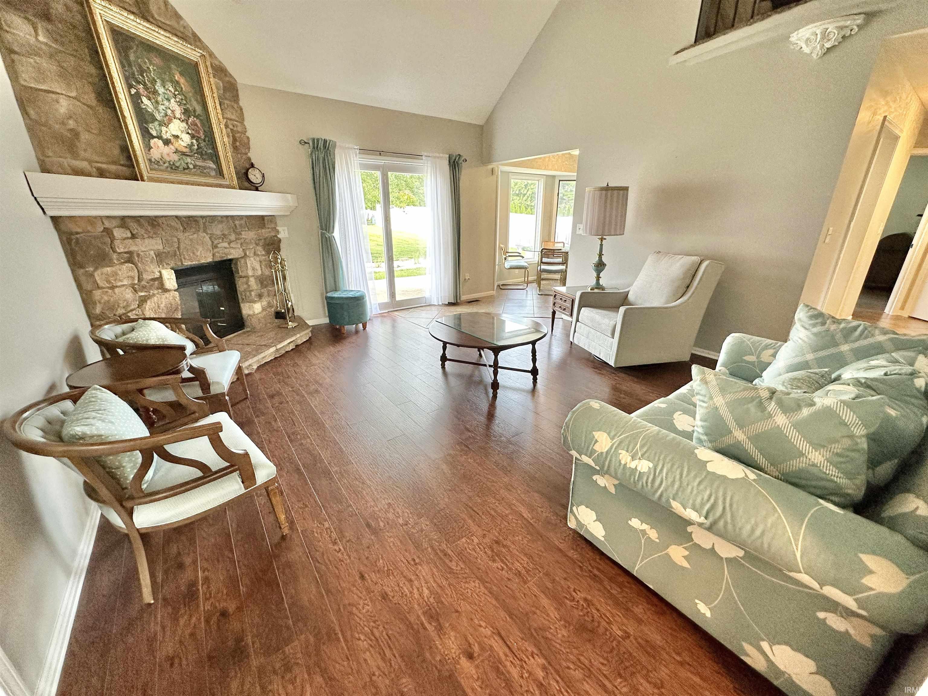 624 Woodland Springs