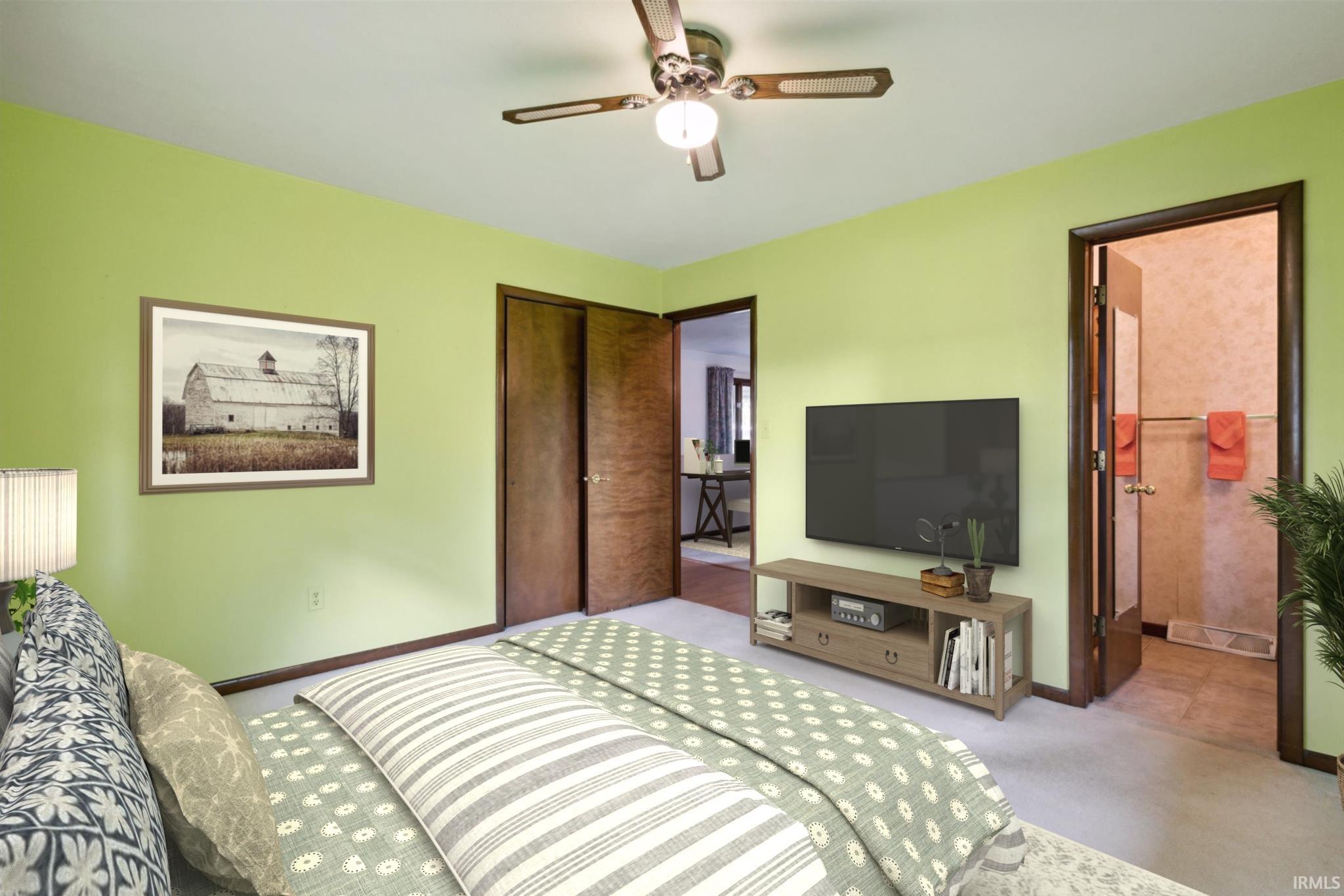 22915 Chestnut