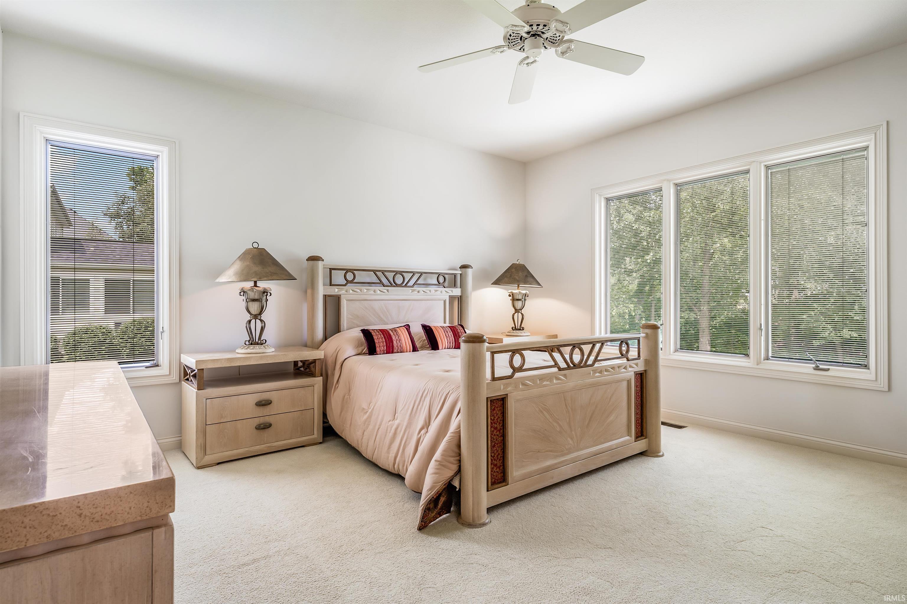7424 Inverness Lakes