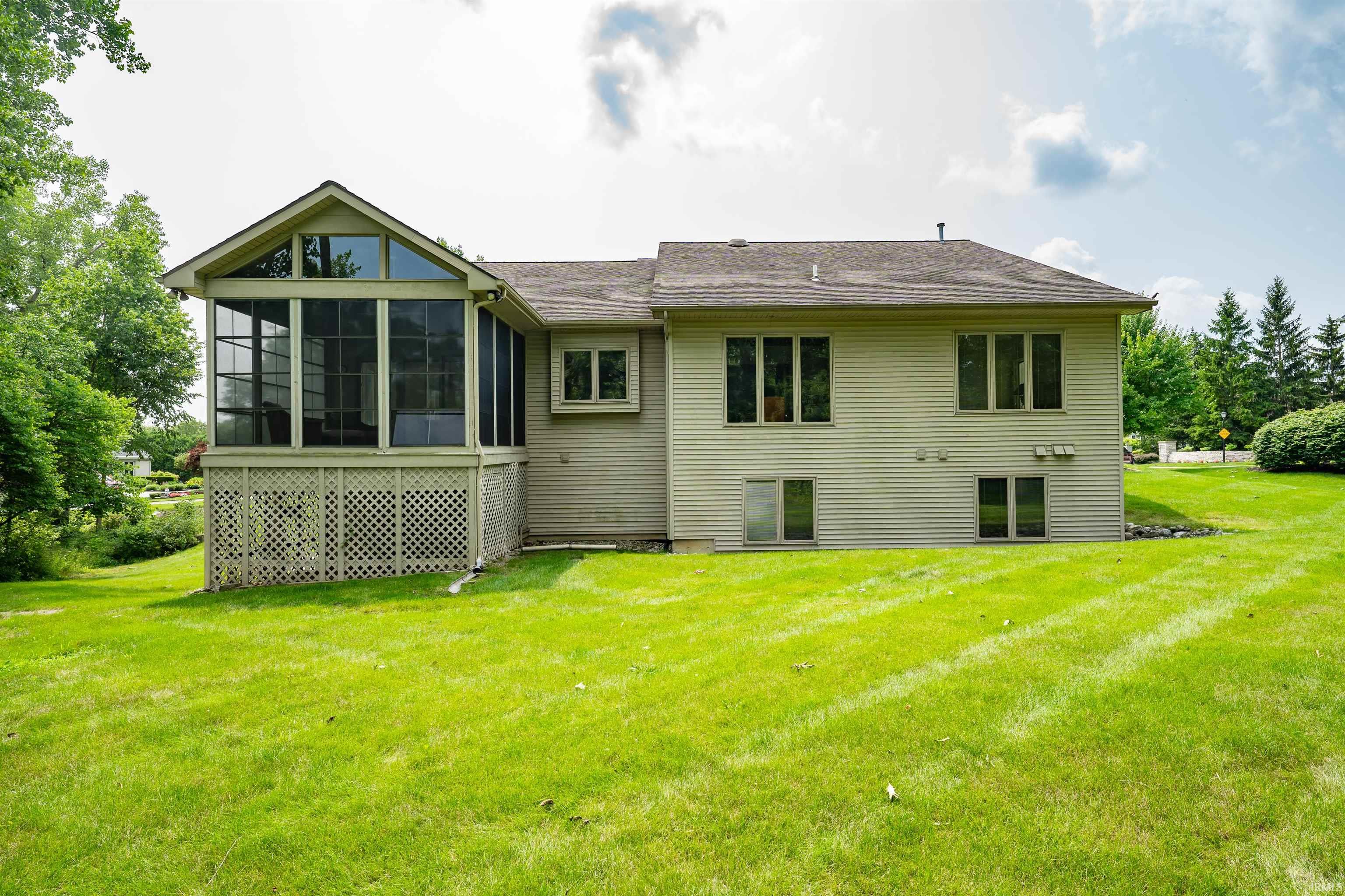 7424 Inverness Lakes