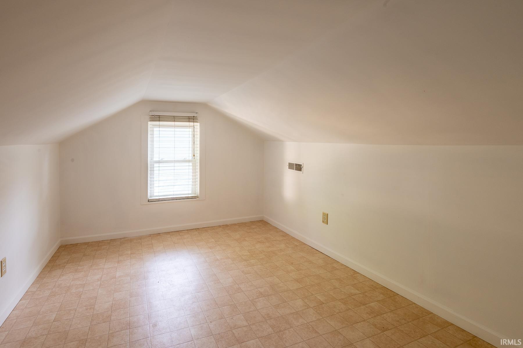 1319 Rockhill