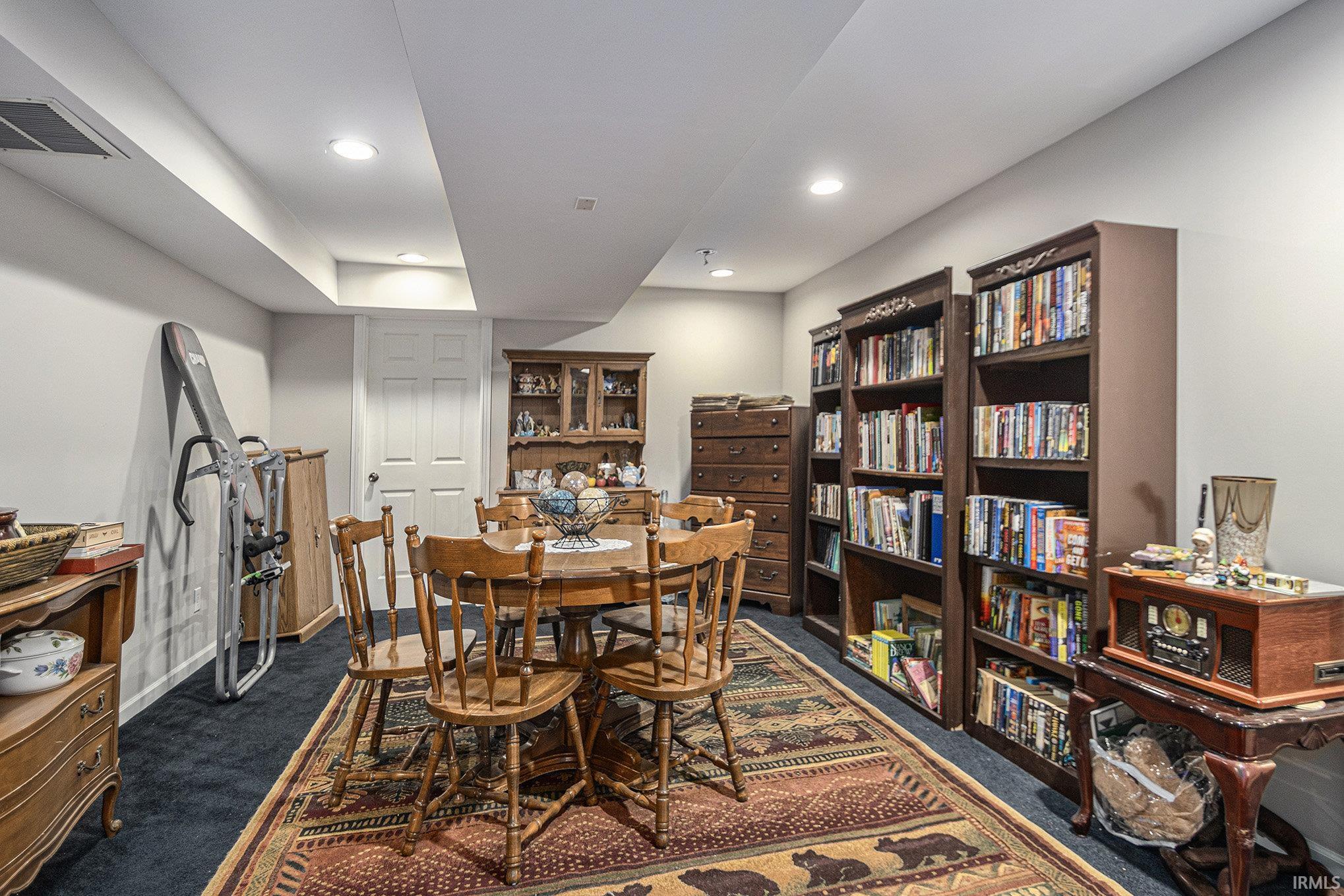 3318 Stone Briar