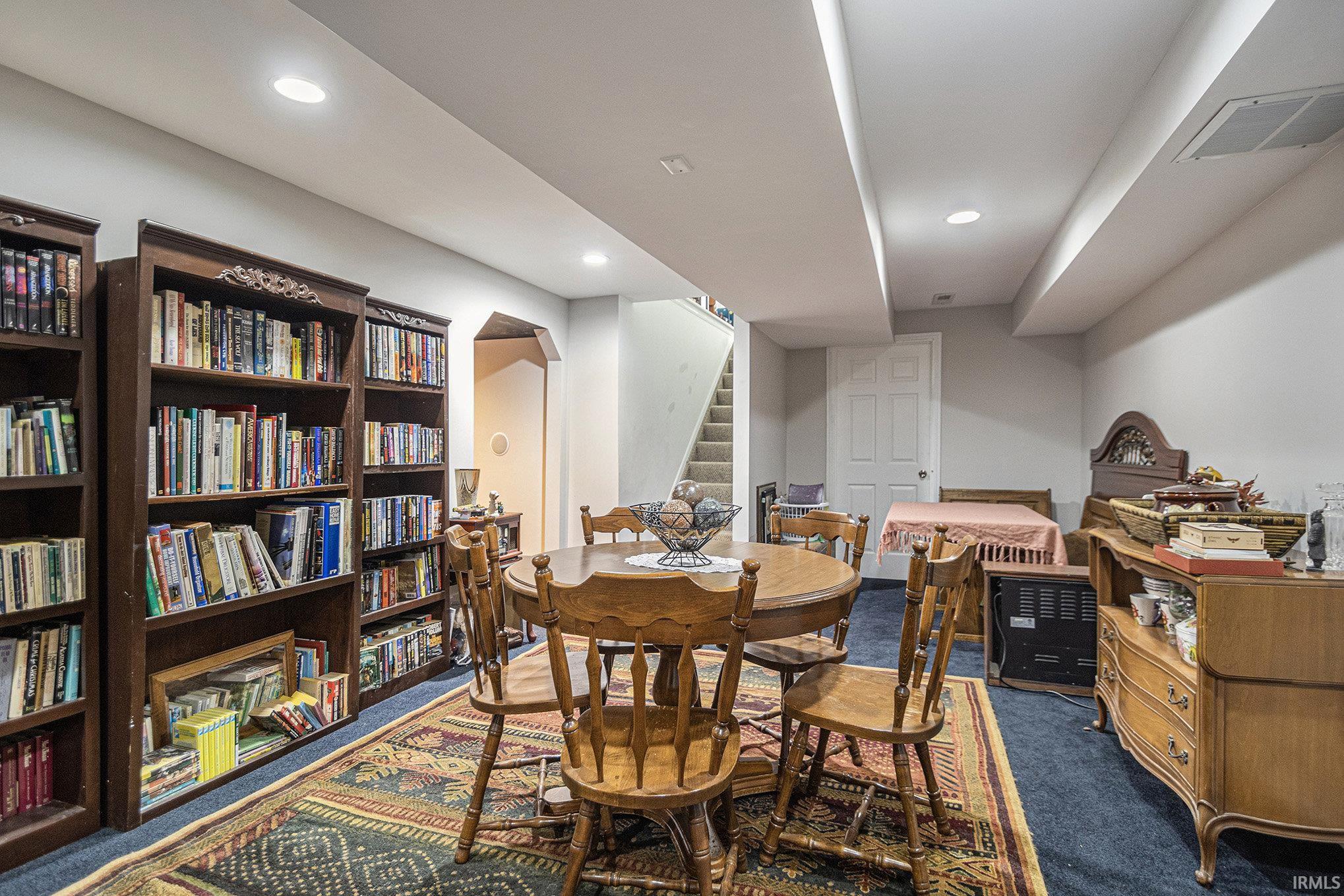 3318 Stone Briar