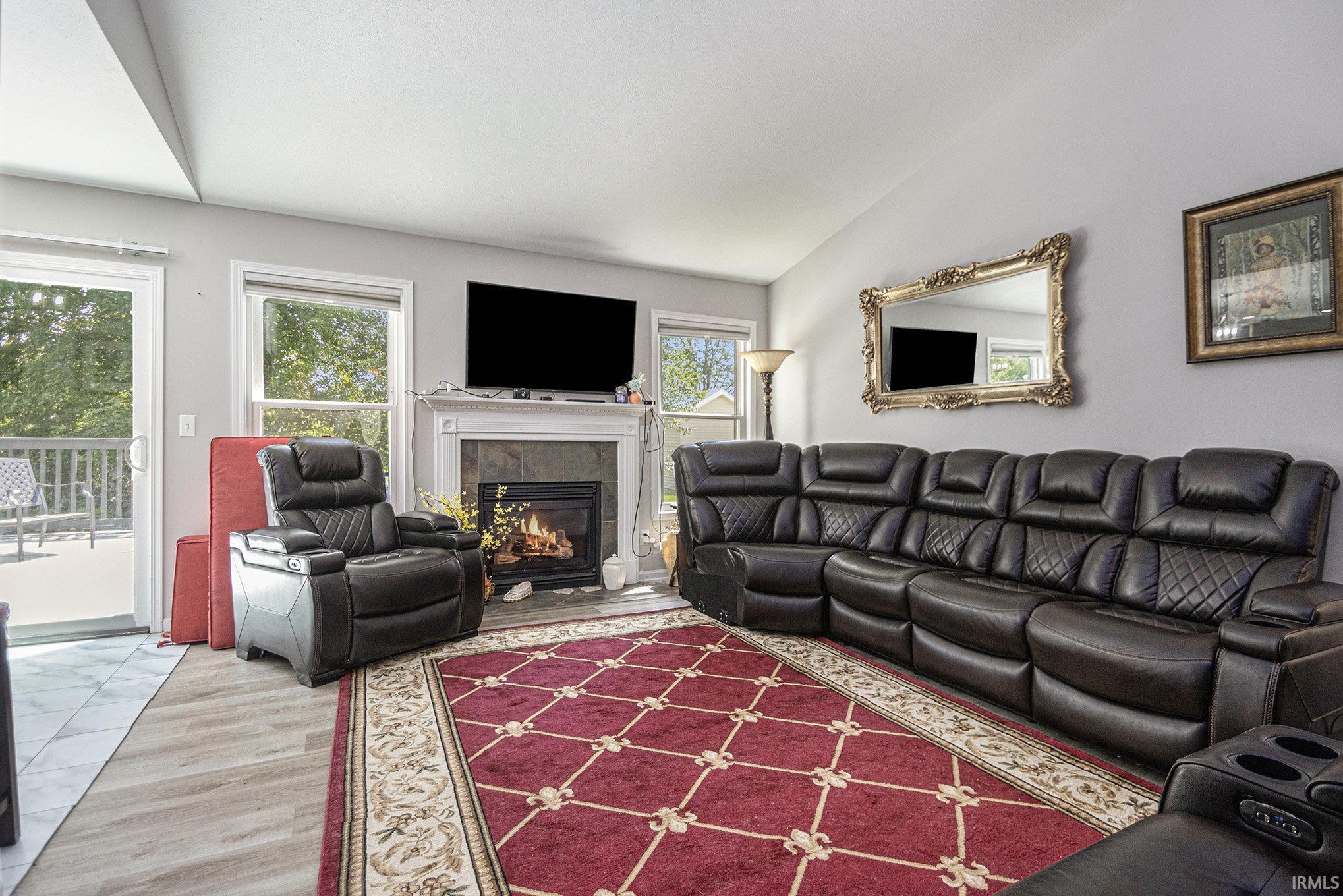 3318 Stone Briar