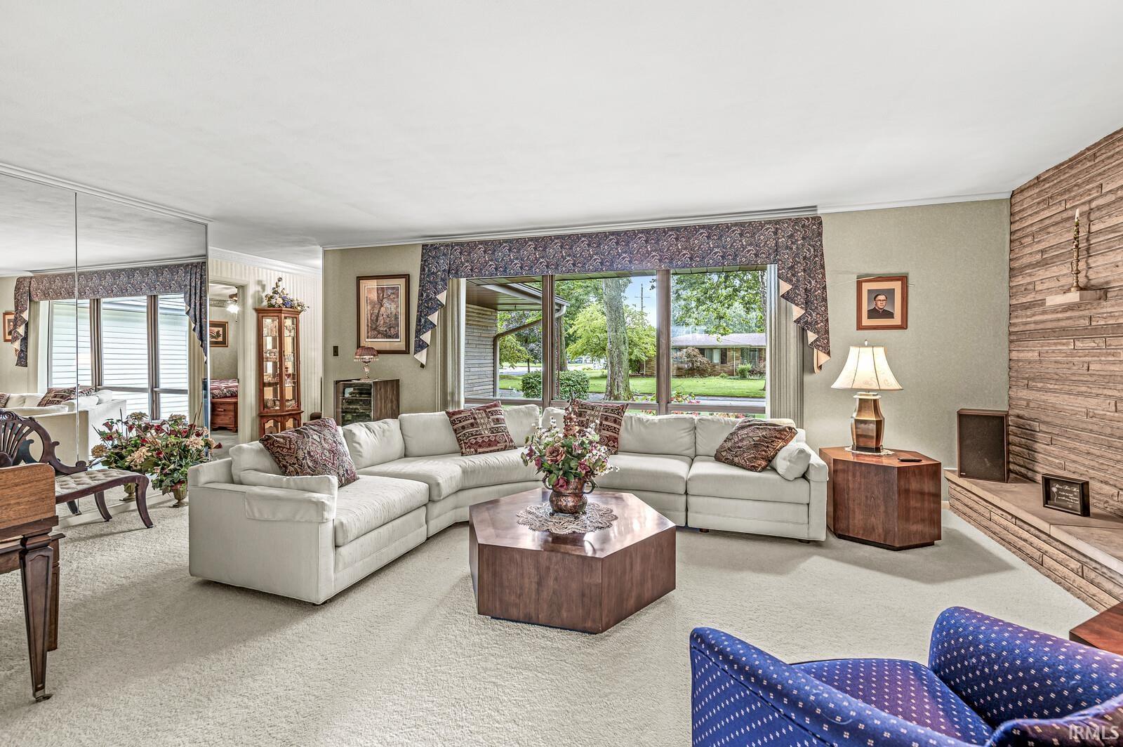 1504 Springbrook