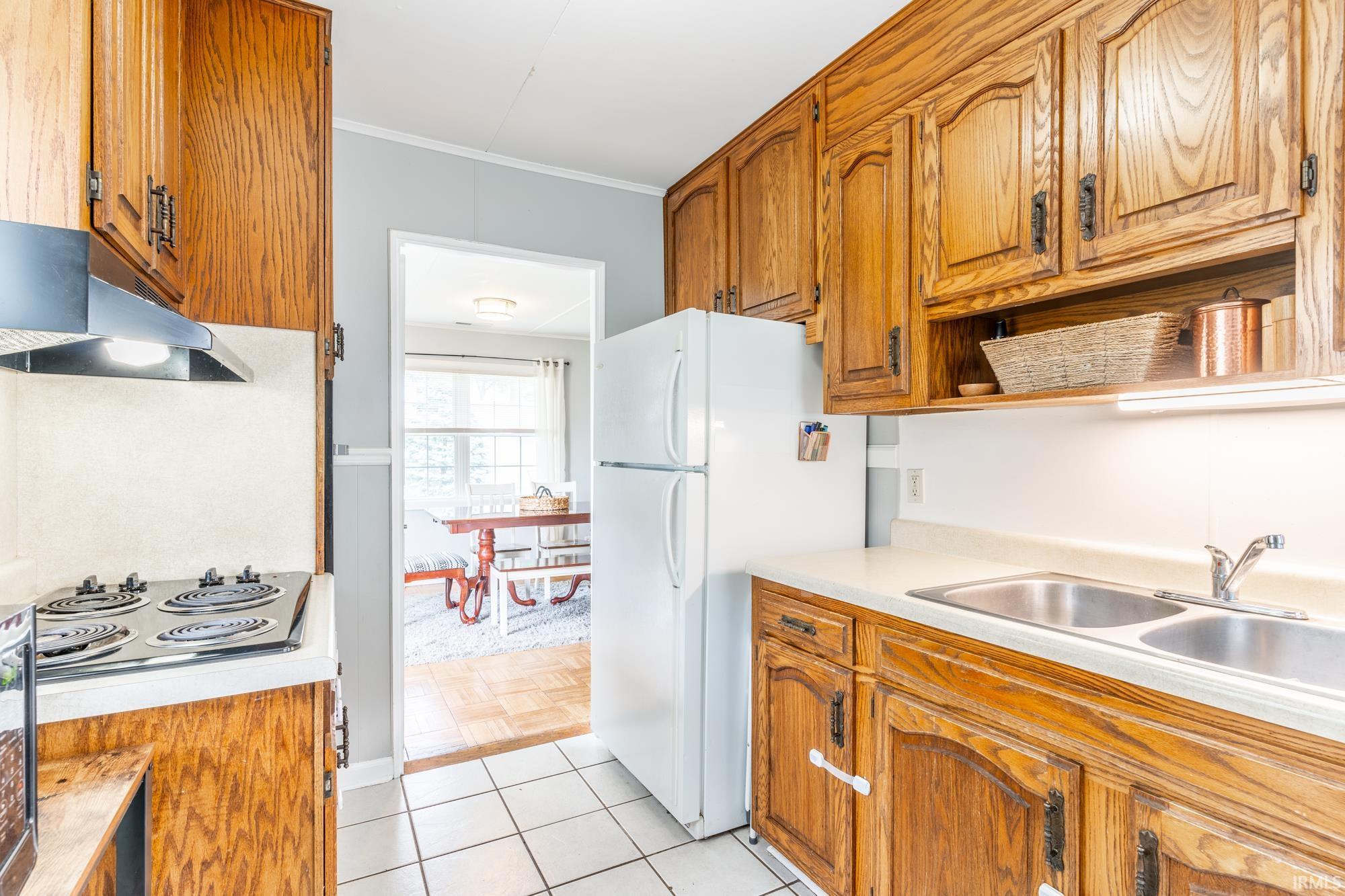 2334 Vance